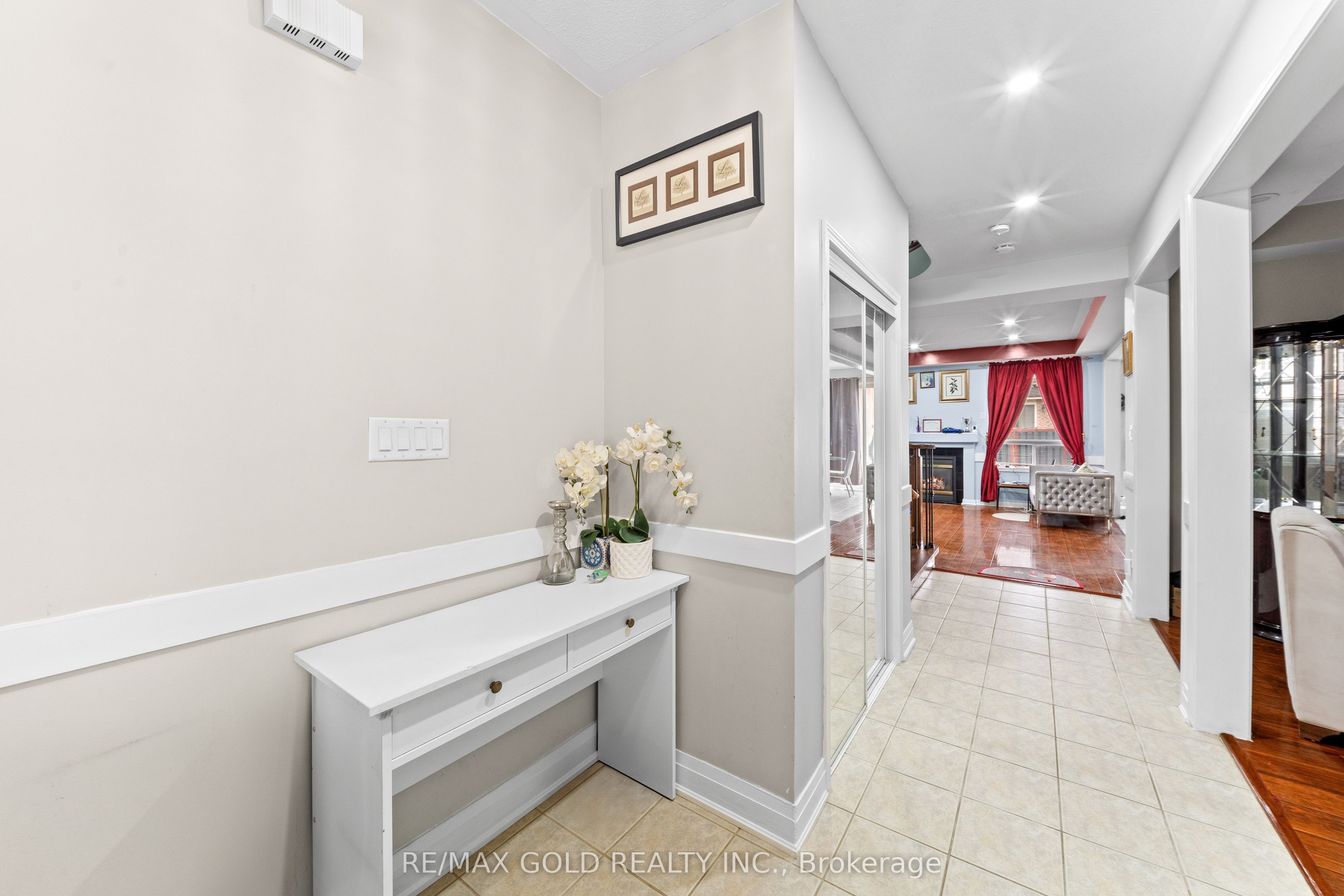 28 Latania Boulevard Property Photo 8