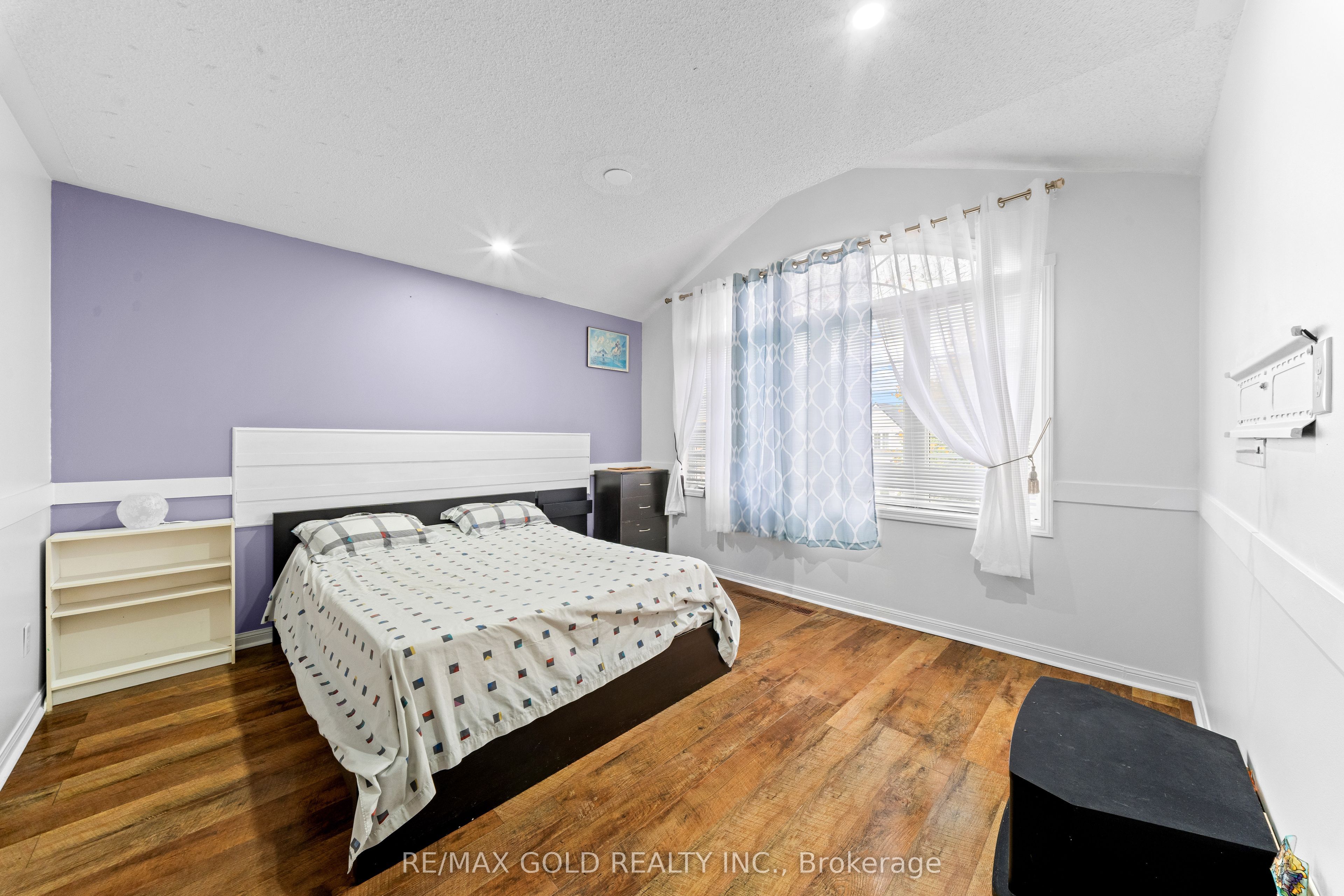 28 Latania Boulevard Property Photo 26