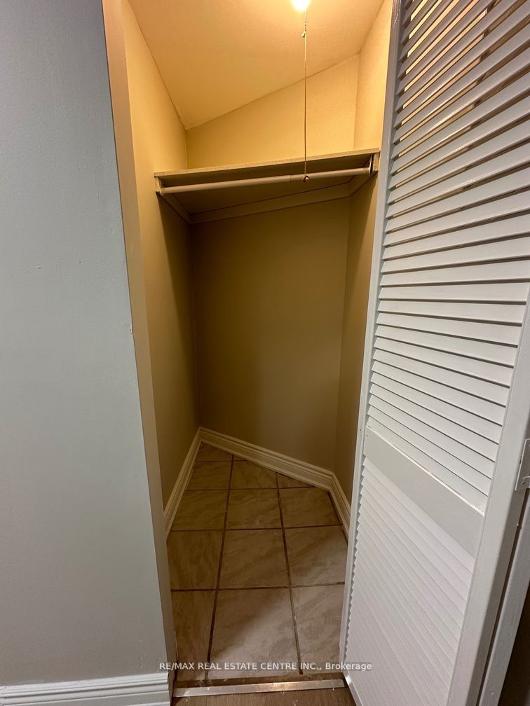 5418 Loonlake Avenue Bsmt Property Photo 13