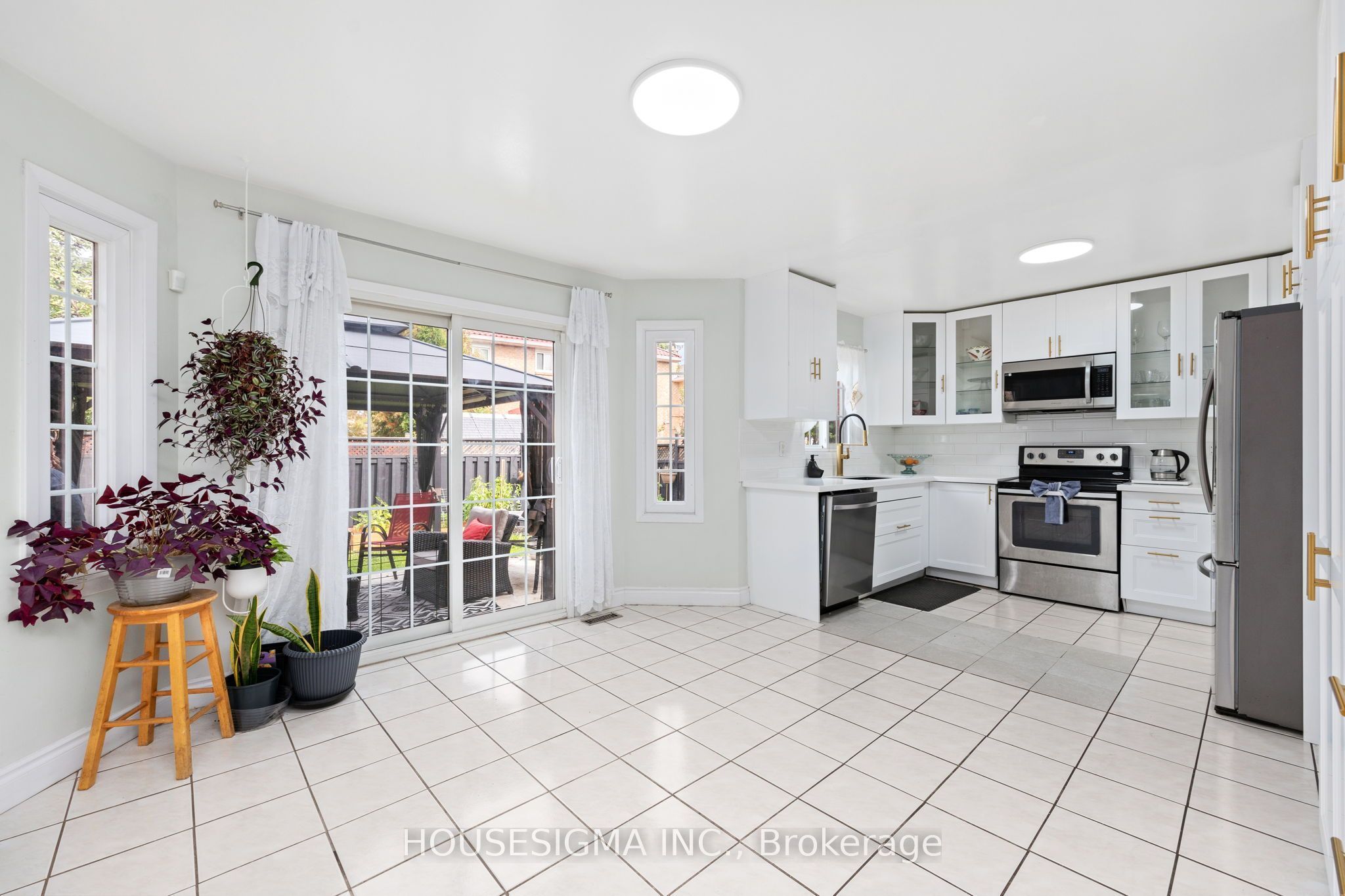 32 Ballycastle Crescent Property Photo 12