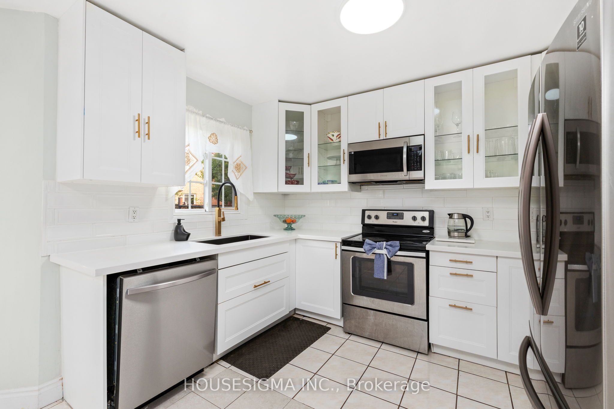 32 Ballycastle Crescent Property Photo 15