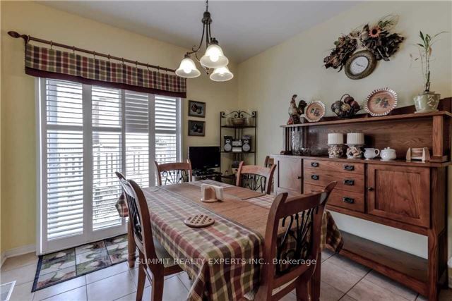 23 Bissell Drive N Property Photo 8