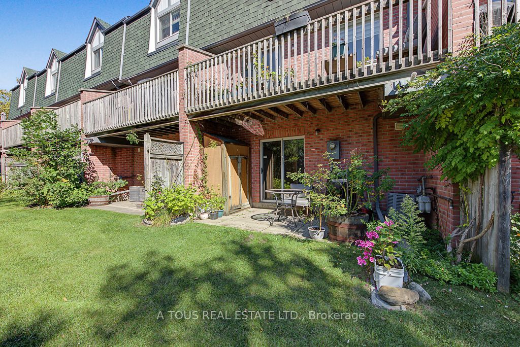 2945 Thomas Street 77 Property Photo 6