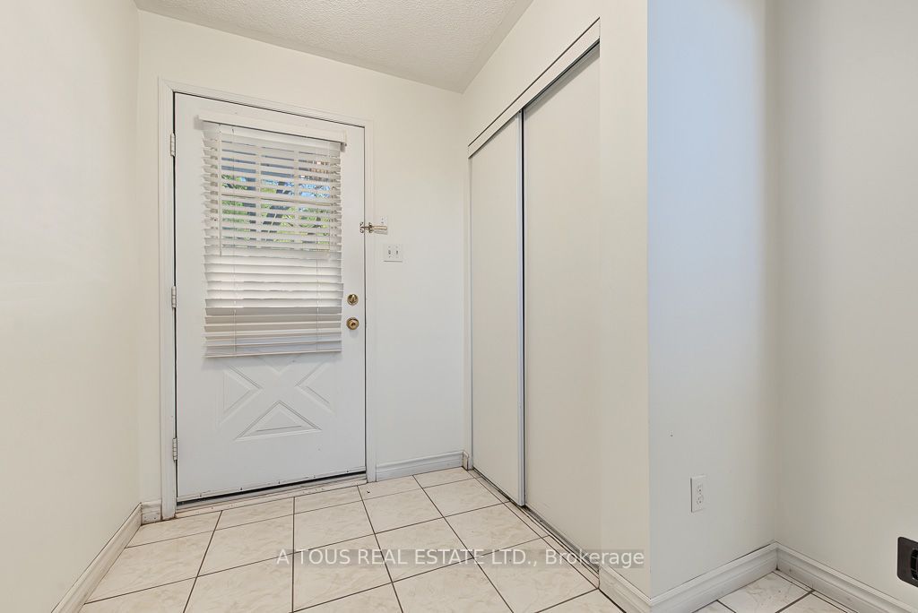 2945 Thomas Street 77 Property Photo 9