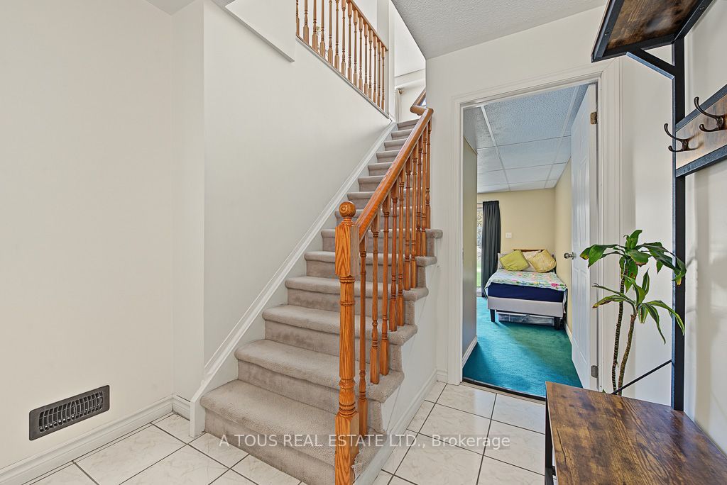 2945 Thomas Street 77 Property Photo 10