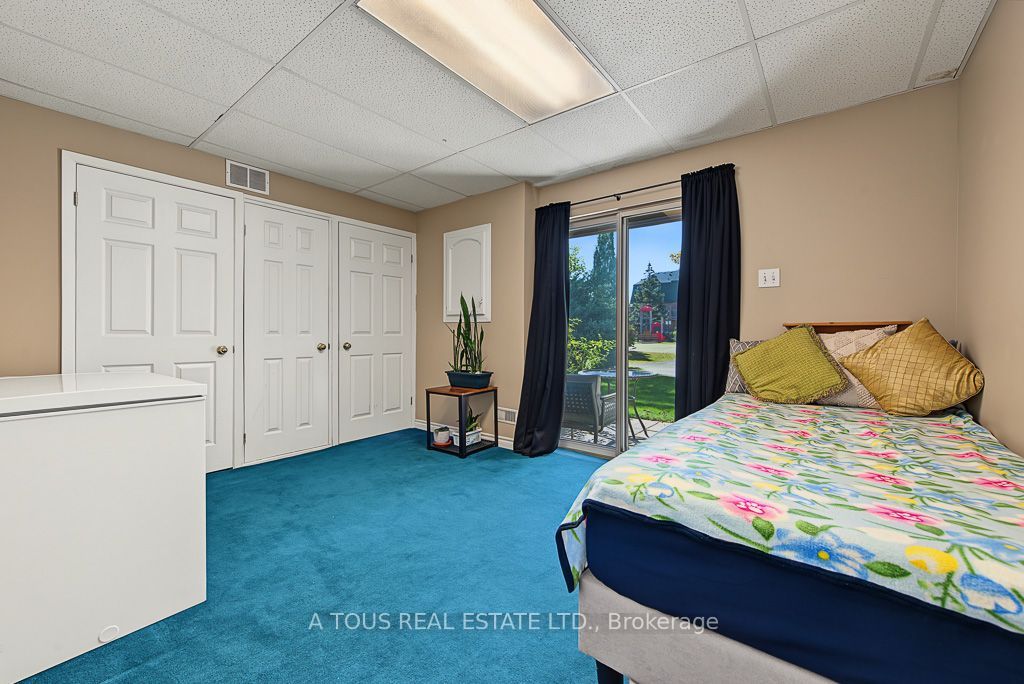 2945 Thomas Street 77 Property Photo 11