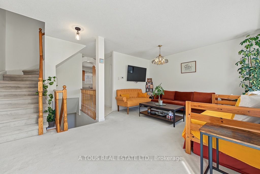 2945 Thomas Street 77 Property Photo 17