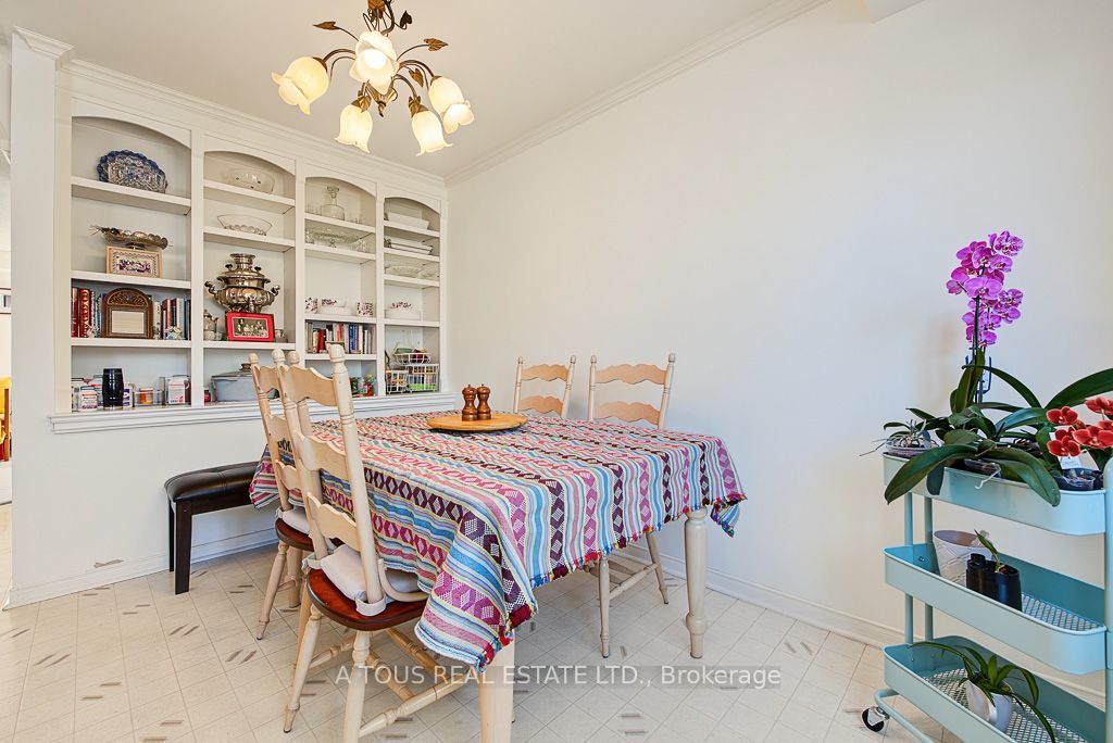 2945 Thomas Street 77 Property Photo 25