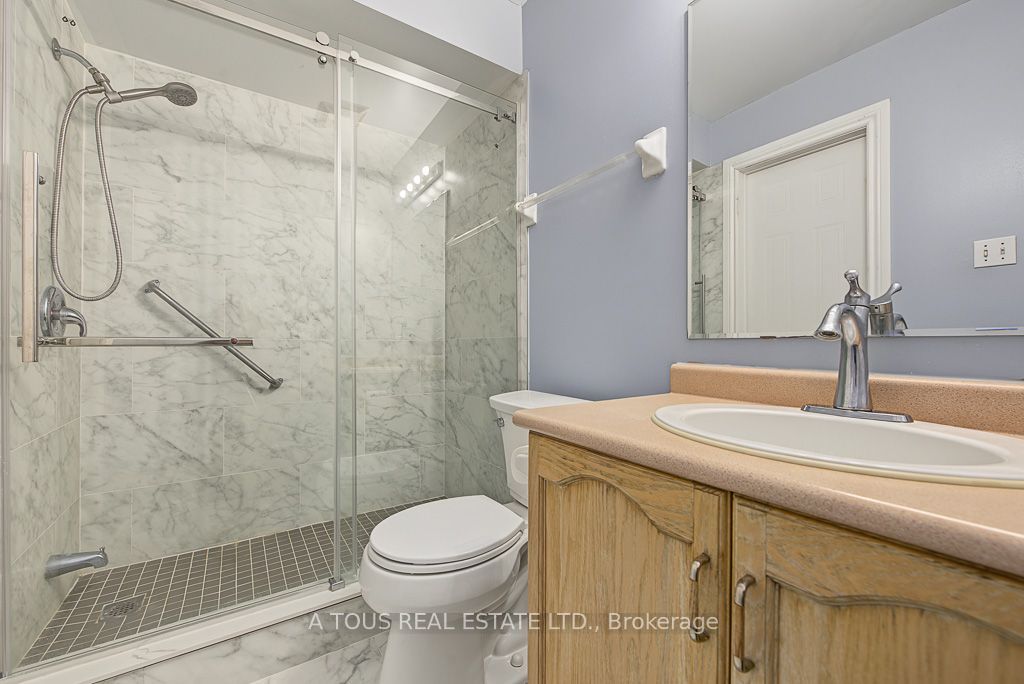 2945 Thomas Street 77 Property Photo 37