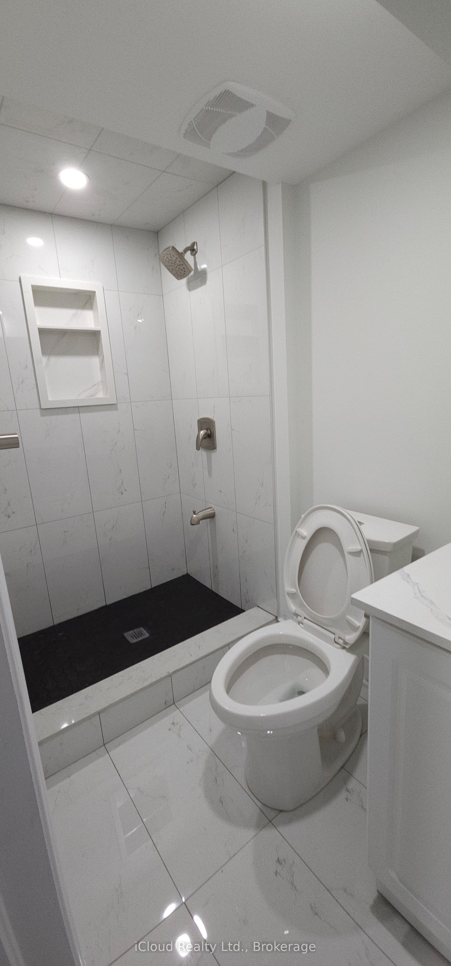 1133 Windbrook Grove Bsmt Property Photo 7