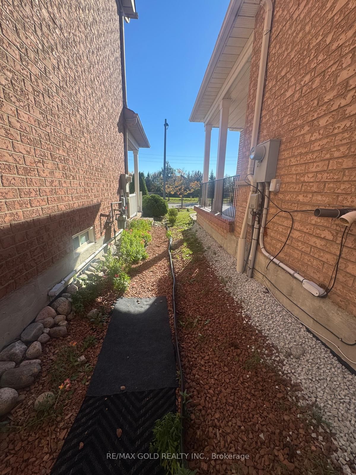 7269 Lantern Fly Hollow Property Photo 17