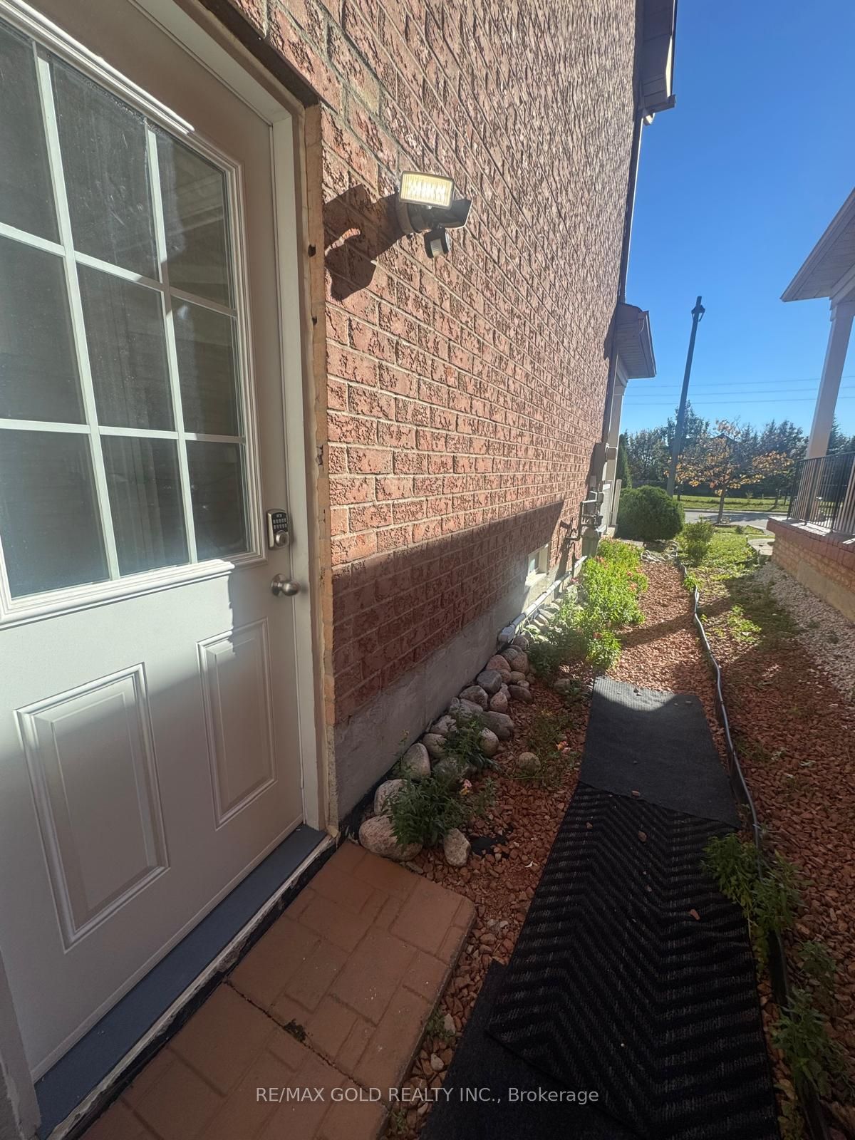 7269 Lantern Fly Hollow Property Photo 18