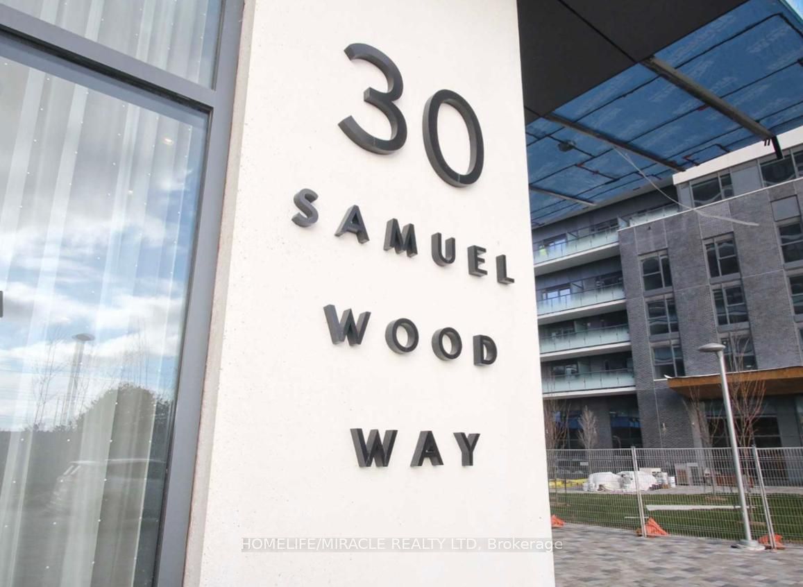30 Samuel Wood Way N Property Photo 3