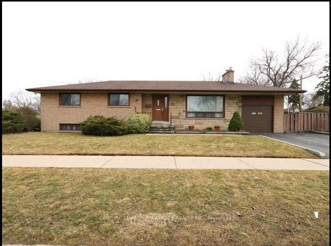 67 Cornwall Road Property Photo 1