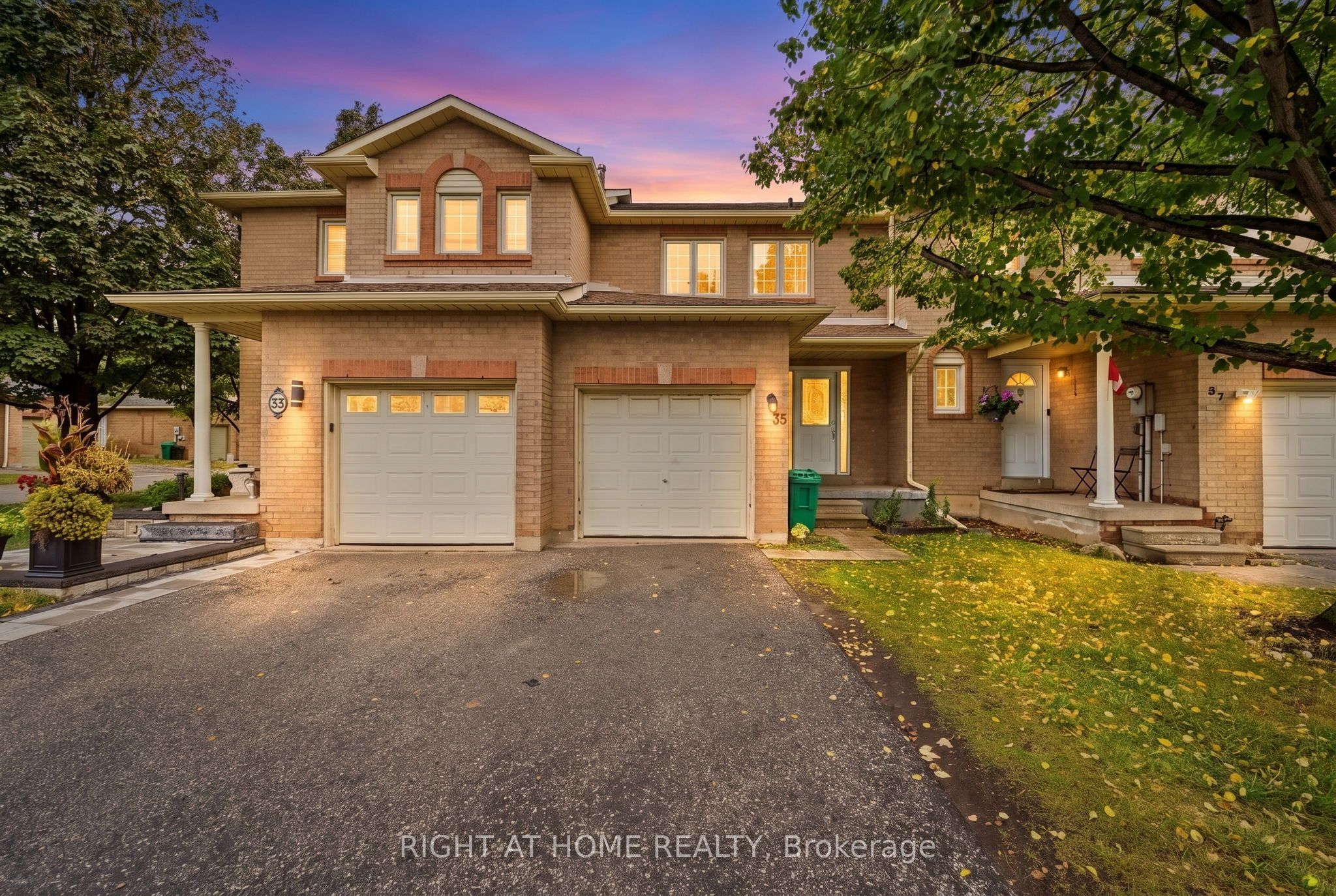 35 Chipstead Avenue 21 Property Photo 1