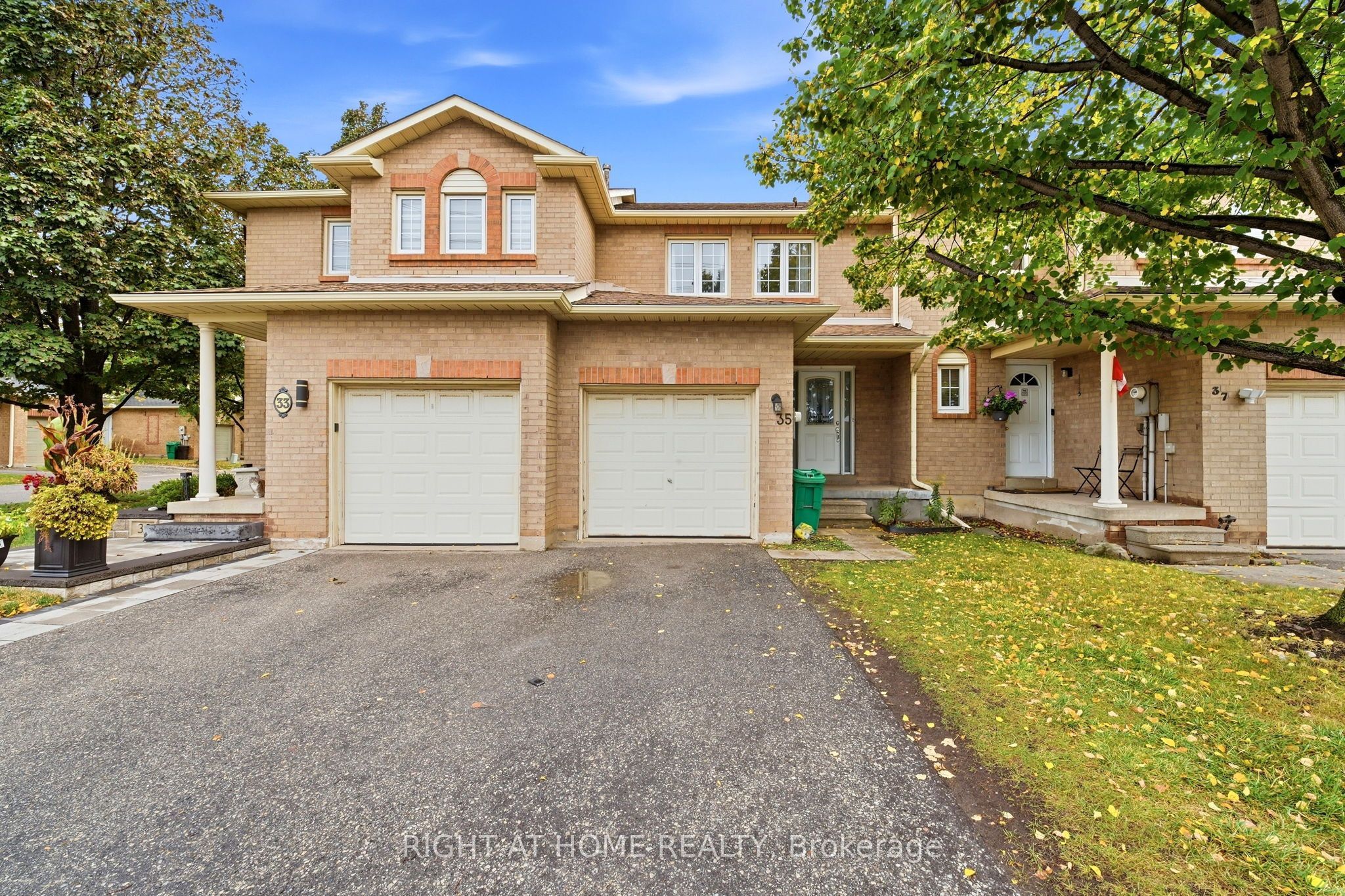 35 Chipstead Avenue 21 Property Photo 2