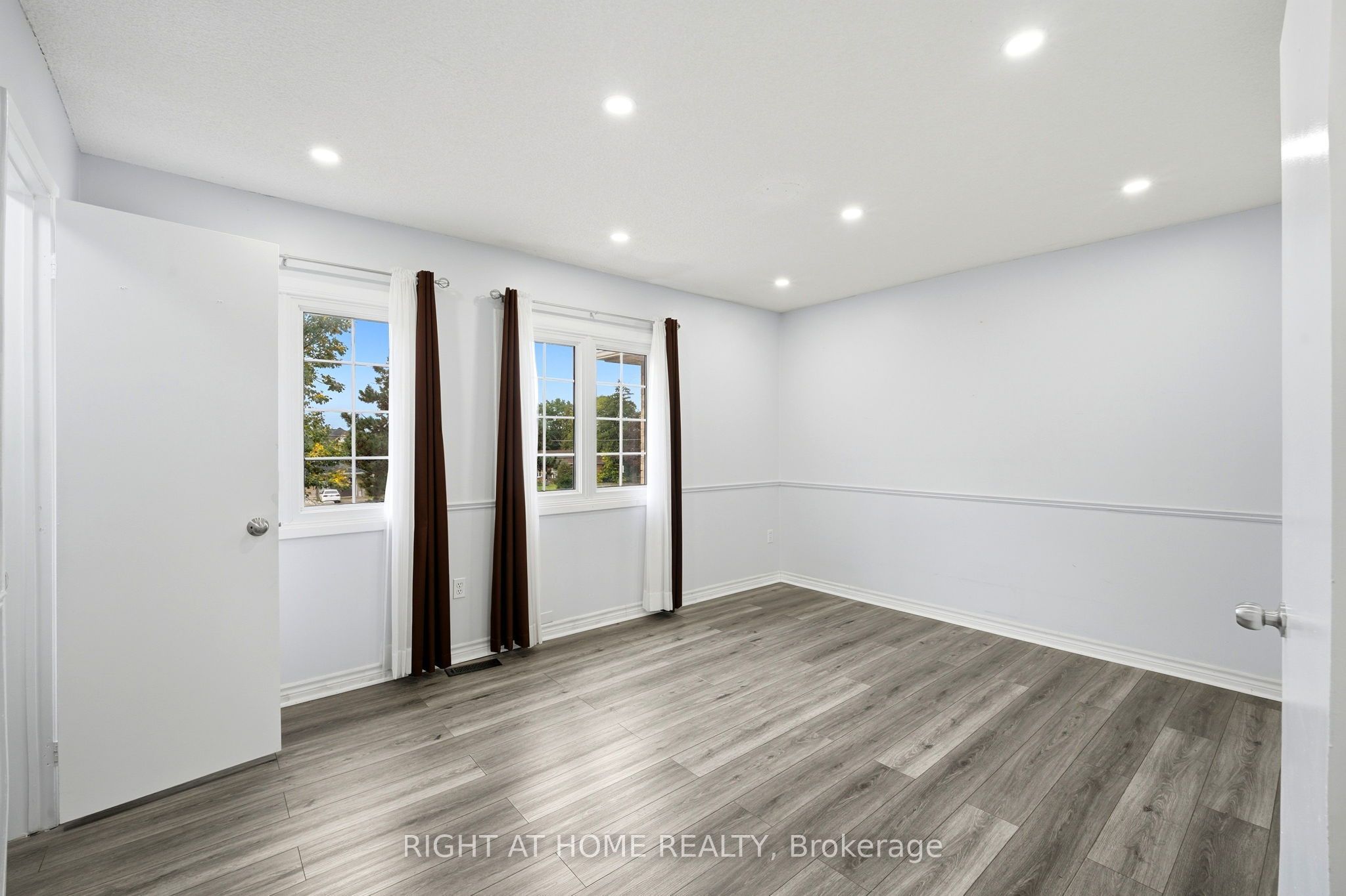 35 Chipstead Avenue 21 Property Photo 16