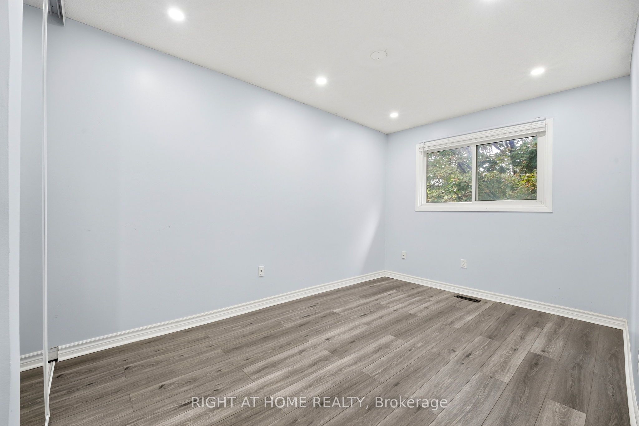 35 Chipstead Avenue 21 Property Photo 22