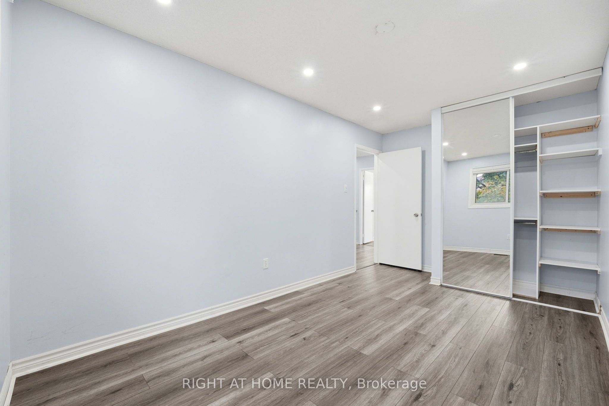 35 Chipstead Avenue 21 Property Photo 23