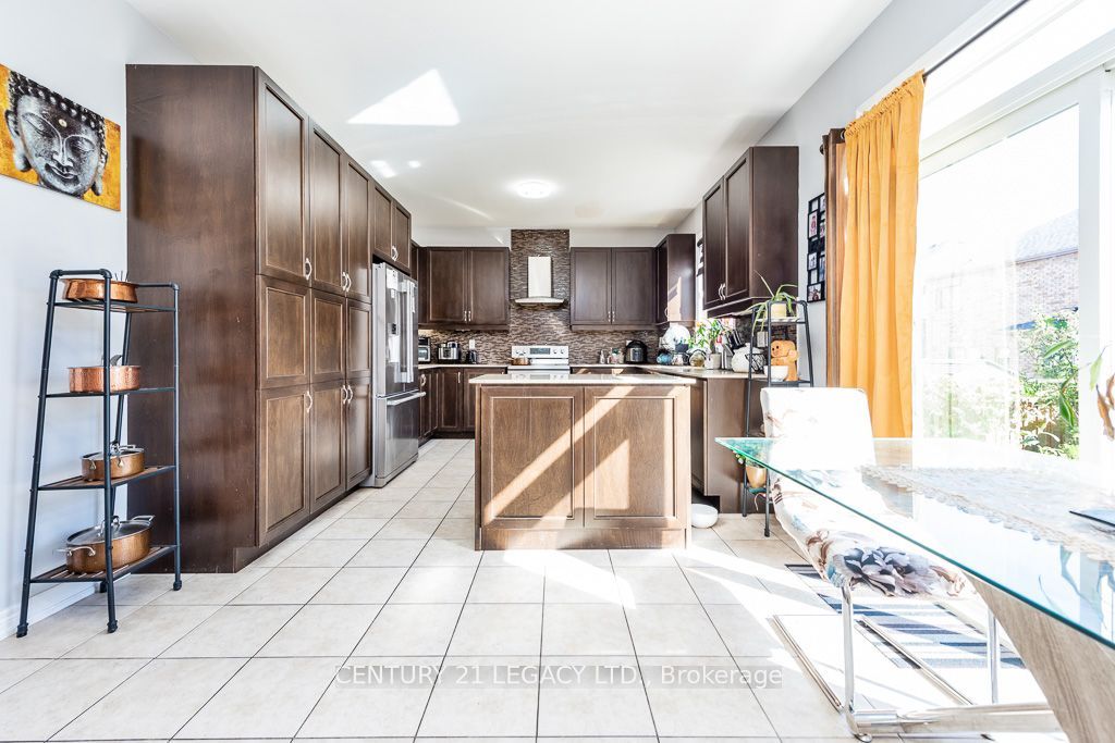 36 Monument Trail Property Photo 19