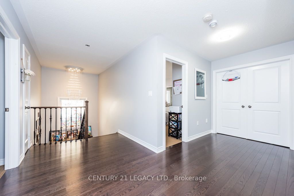 36 Monument Trail Property Photo 42