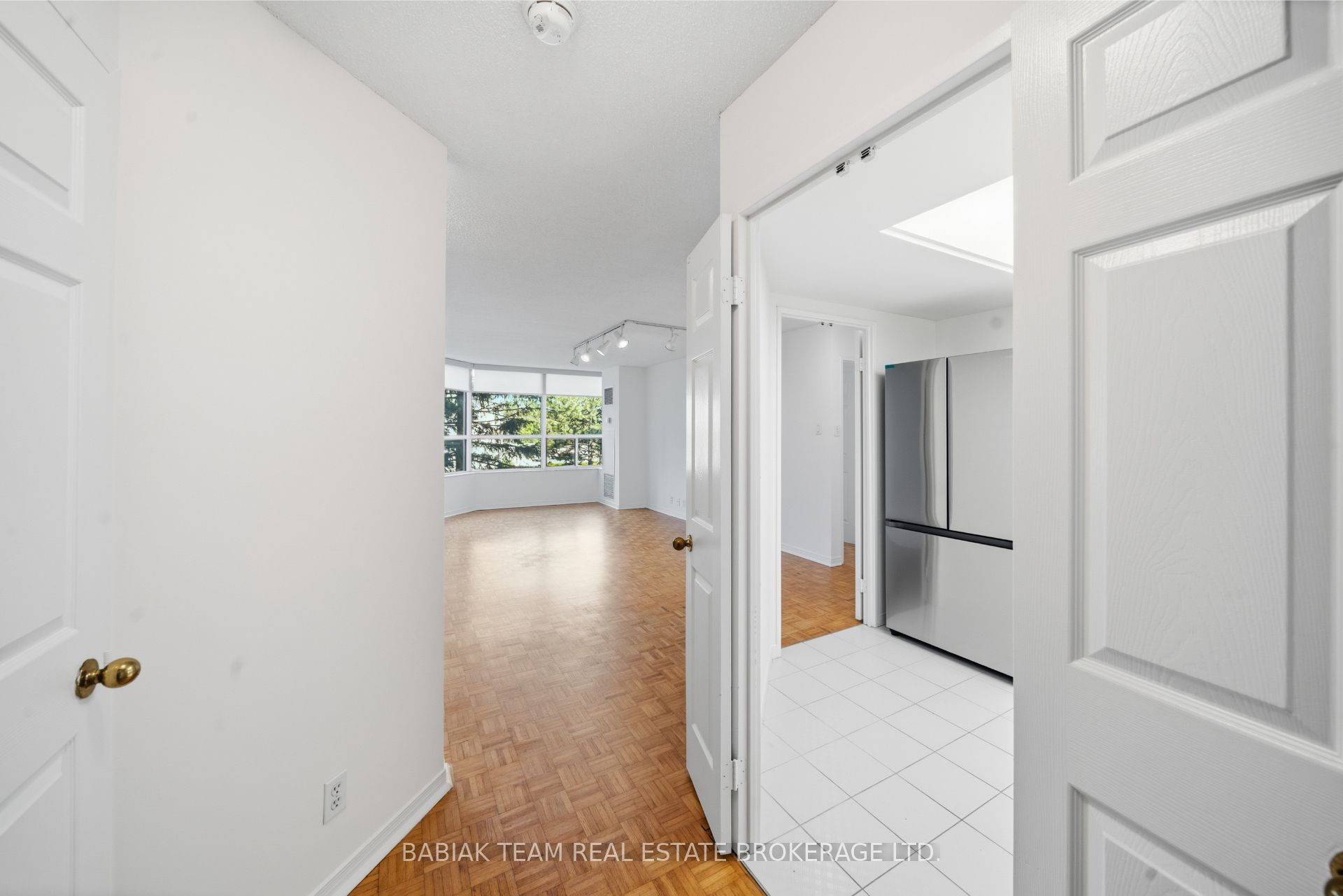 6 Humberline Drive 202 Property Photo 6