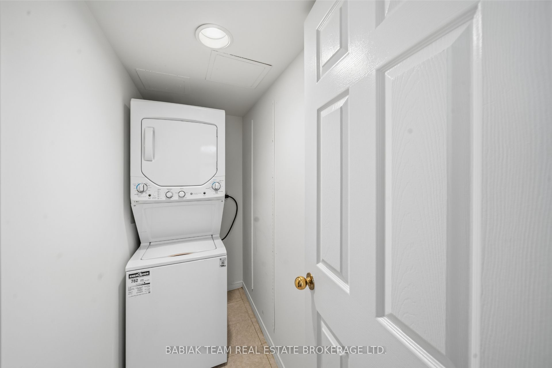 6 Humberline Drive 202 Property Photo 30