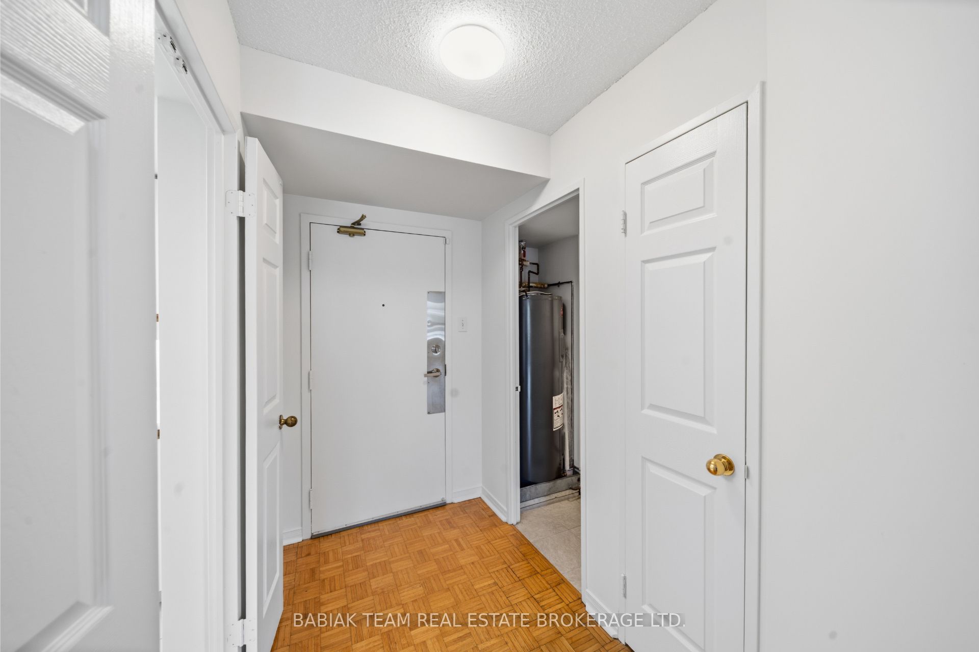 6 Humberline Drive 202 Property Photo 31