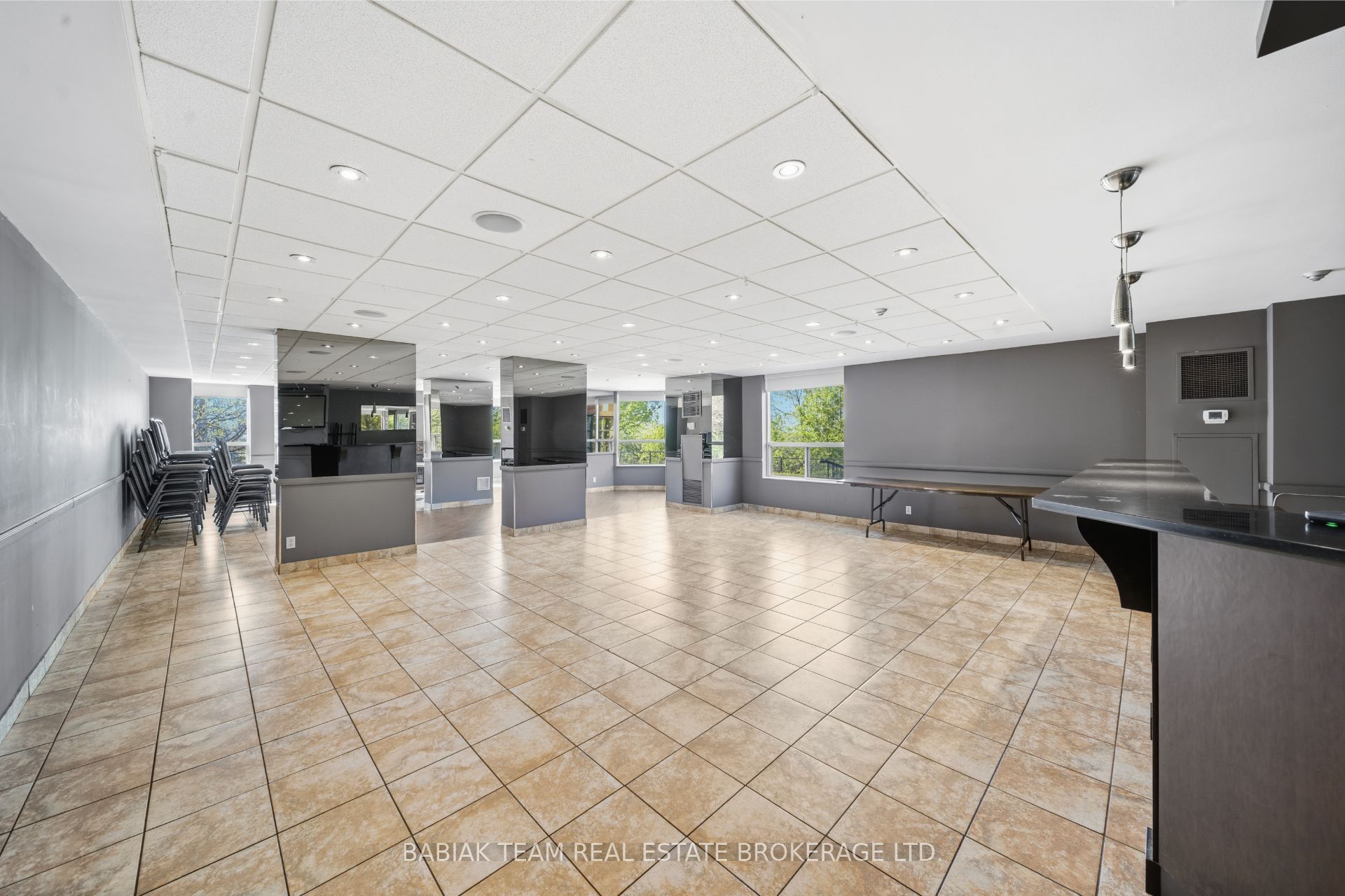 6 Humberline Drive 202 Property Photo 36