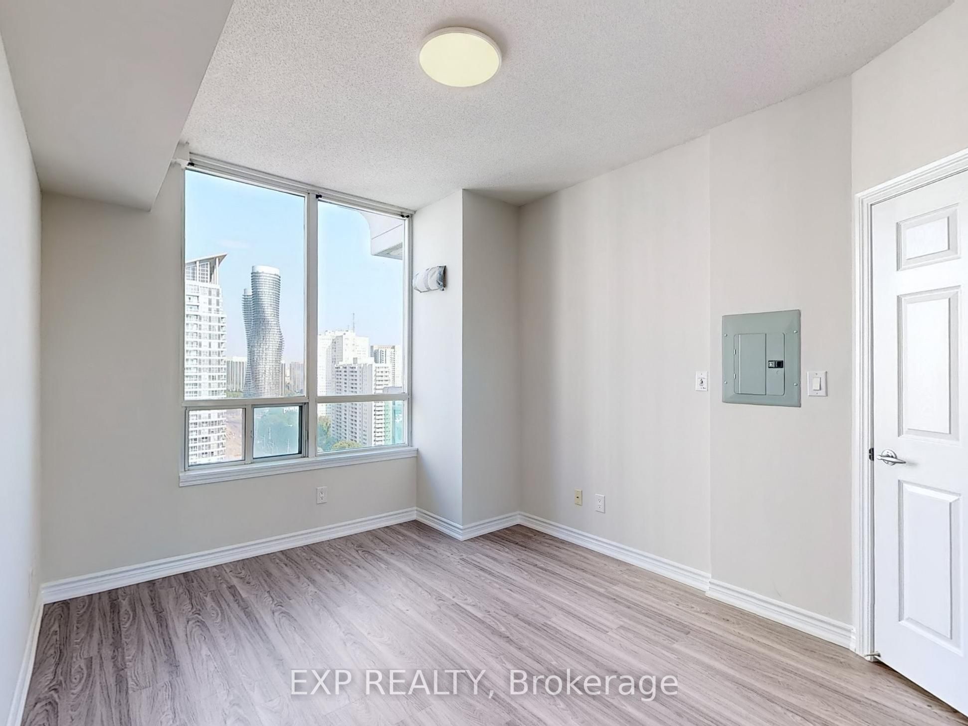 3504 Hurontario Street 2509 Property Photo 14