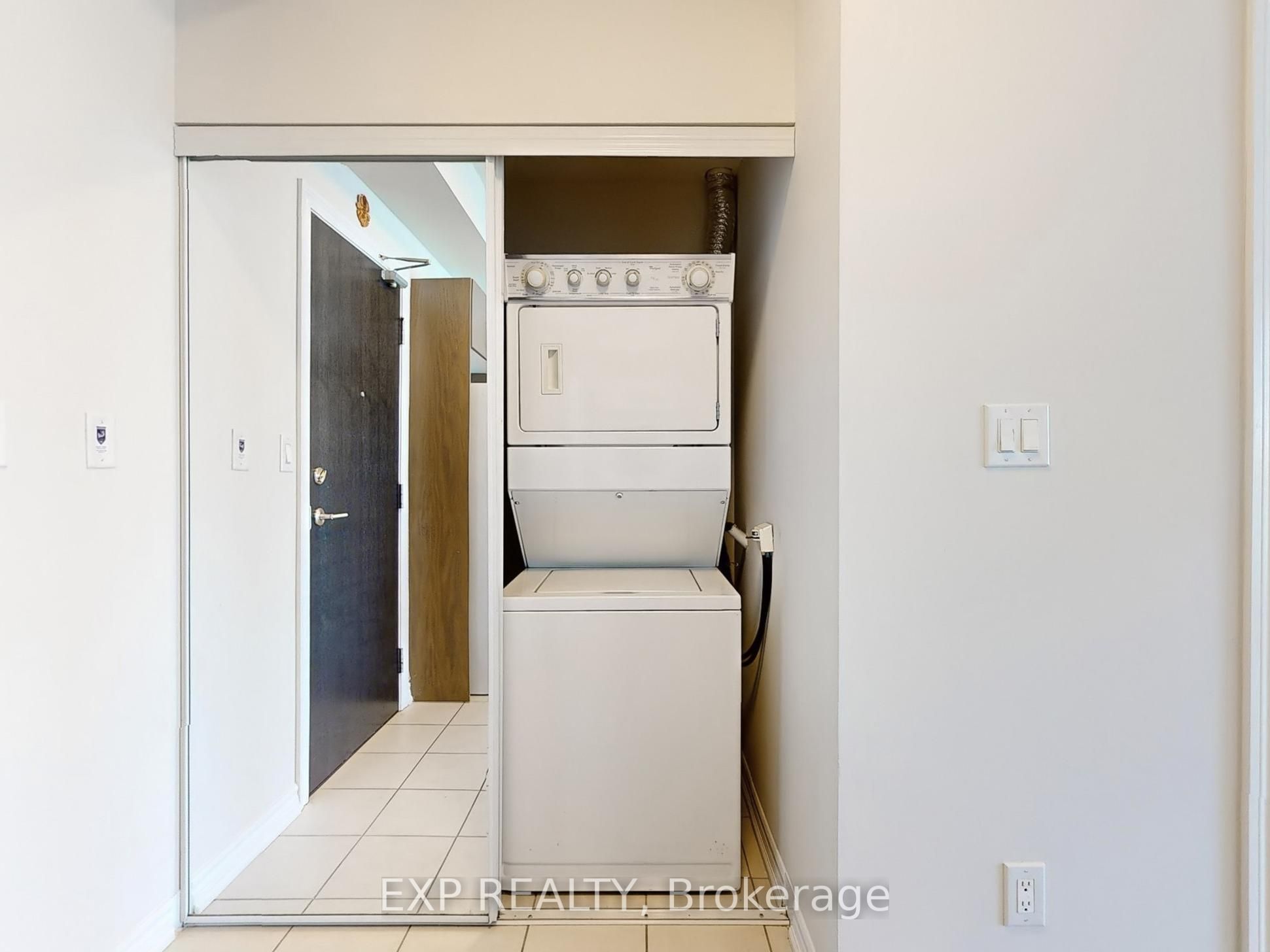 3504 Hurontario Street 2509 Property Photo 19