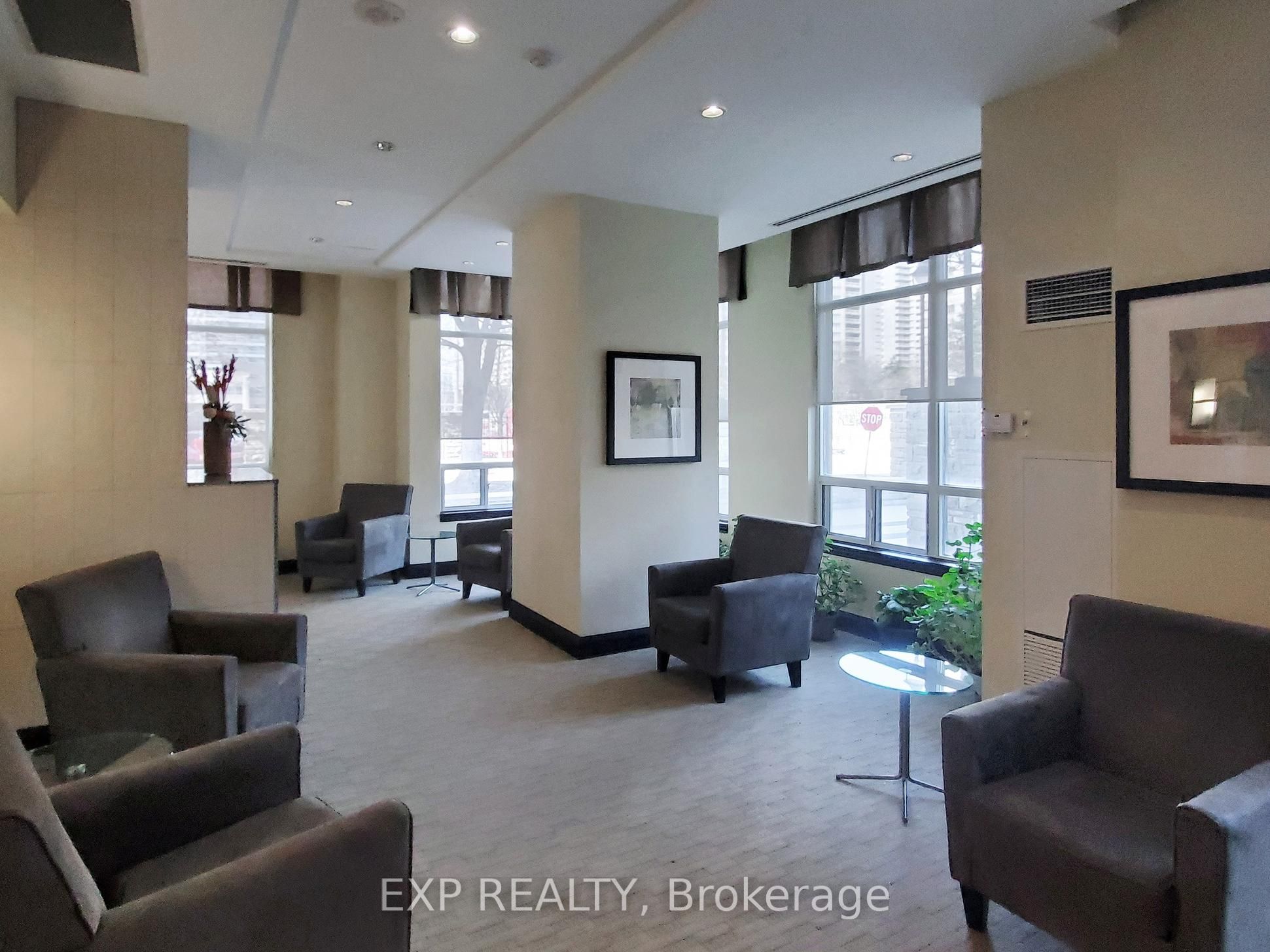 3504 Hurontario Street 2509 Property Photo 22