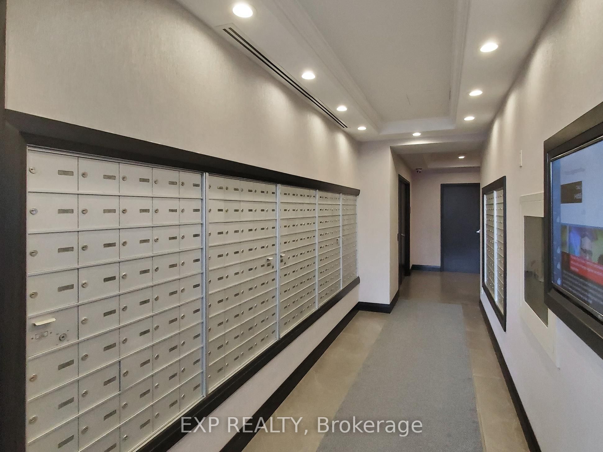 3504 Hurontario Street 2509 Property Photo 27