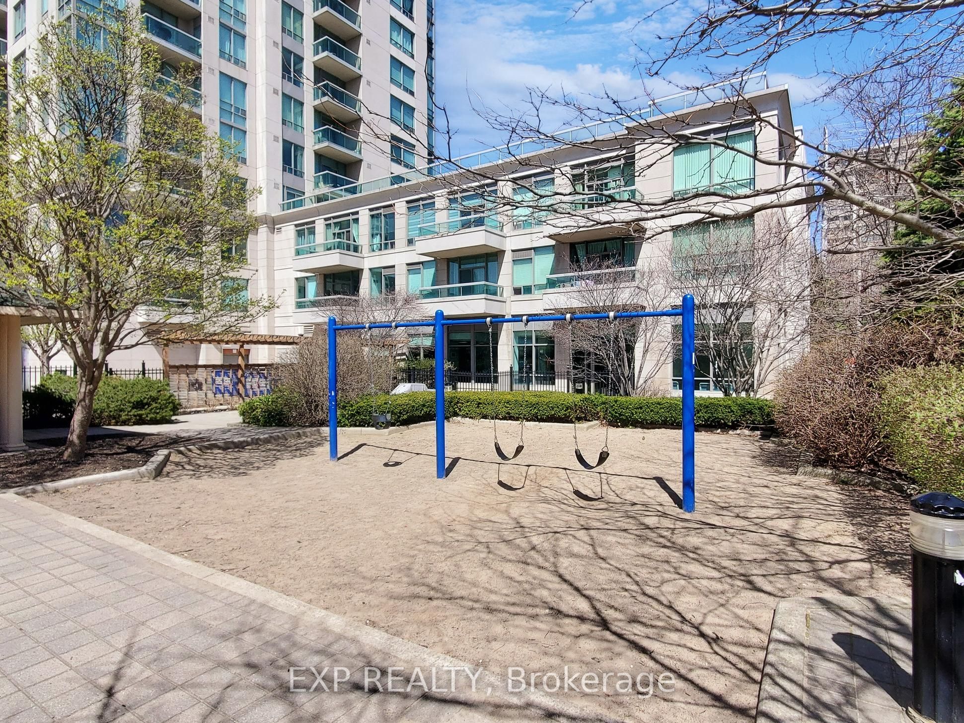 3504 Hurontario Street 2509 Property Photo 28