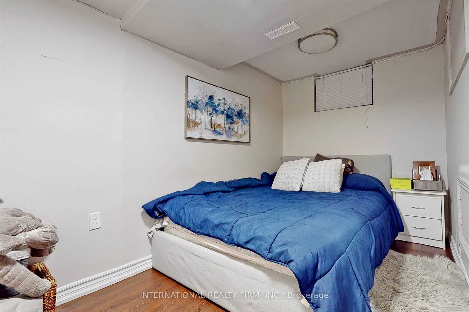 297 Gilbert Avenue Property Photo 22