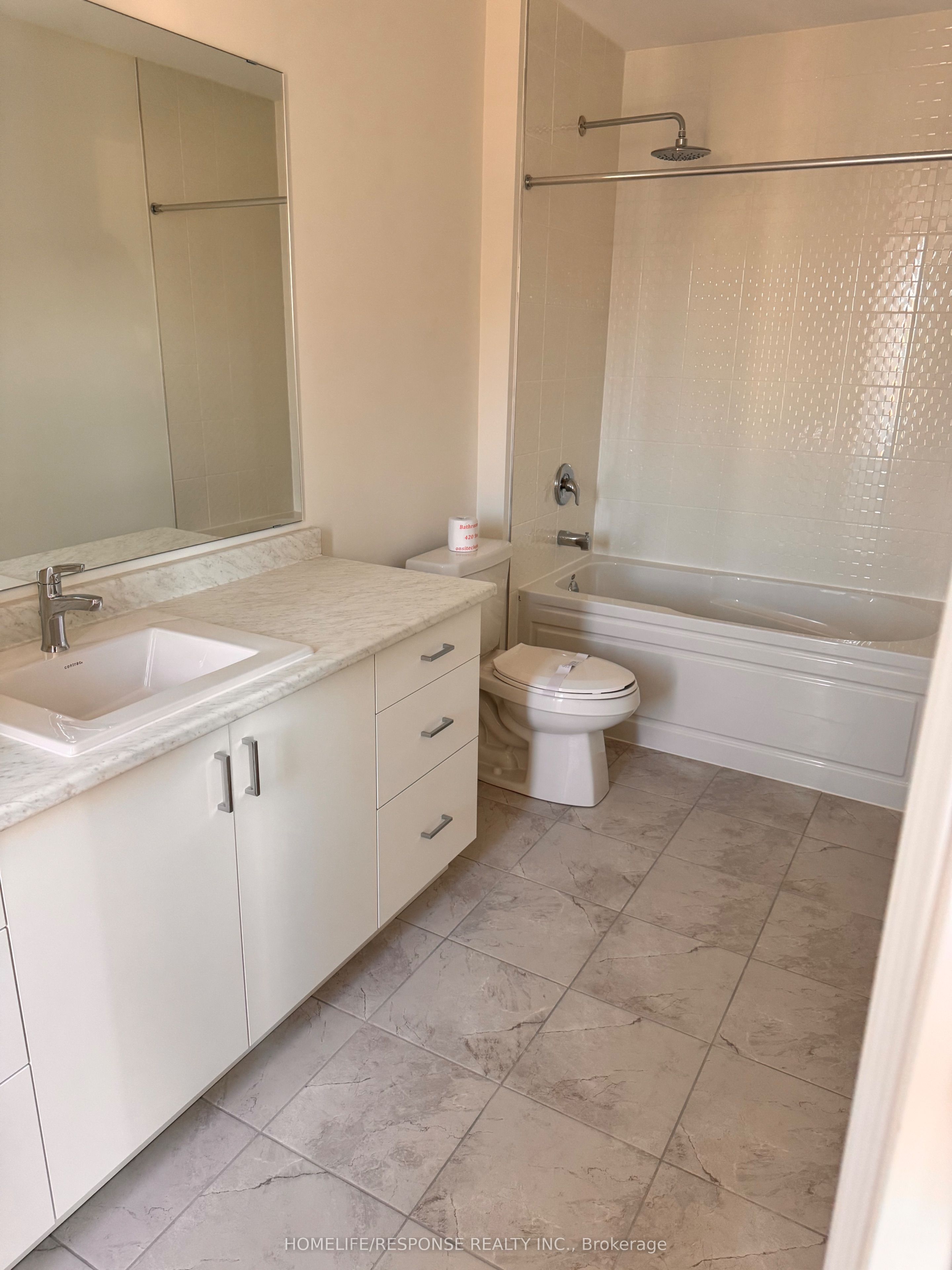74 Fieldfare Road Upper Property Photo 10