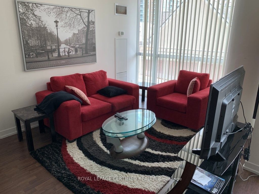5101 Dundas Street W 308 Property Photo 6