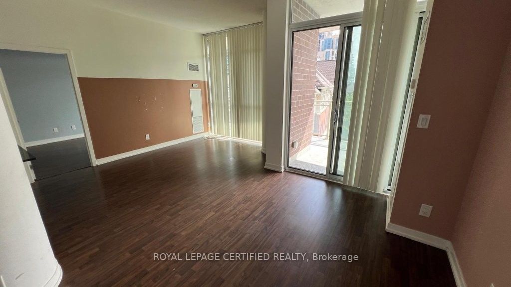5101 Dundas Street W 308 Property Photo 15