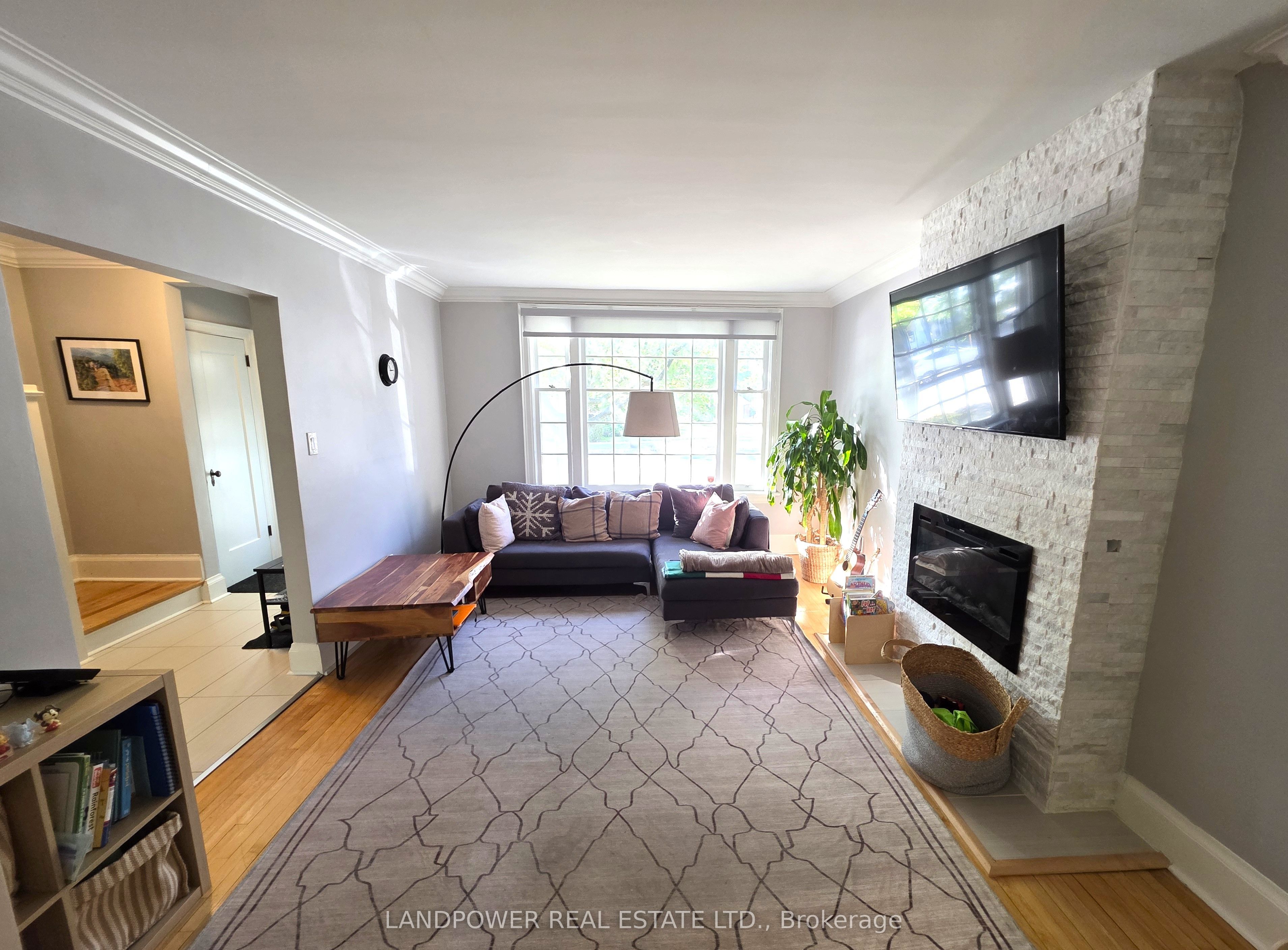 187 Park Lawn Road Property Photo 7