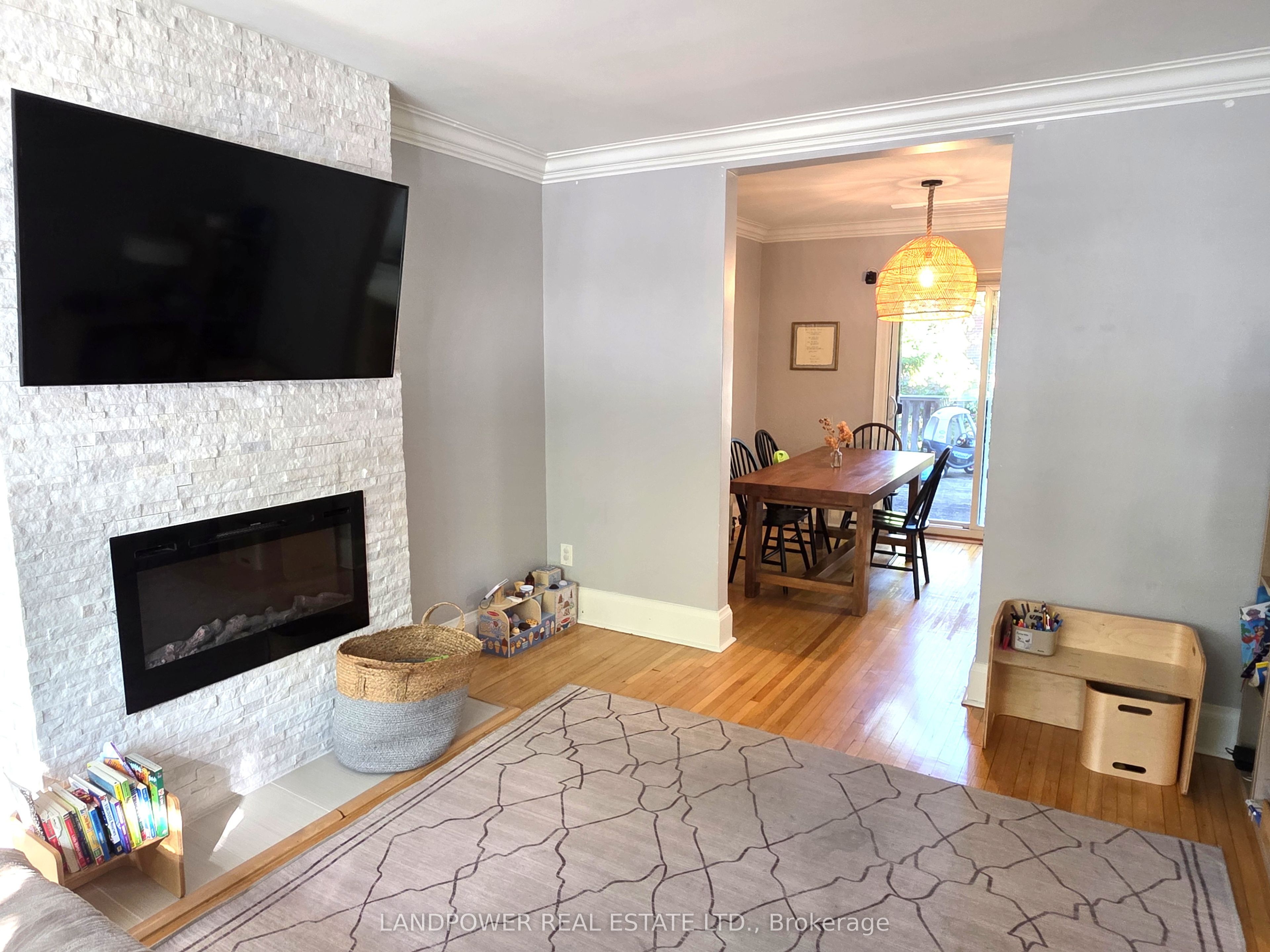 187 Park Lawn Road Property Photo 9