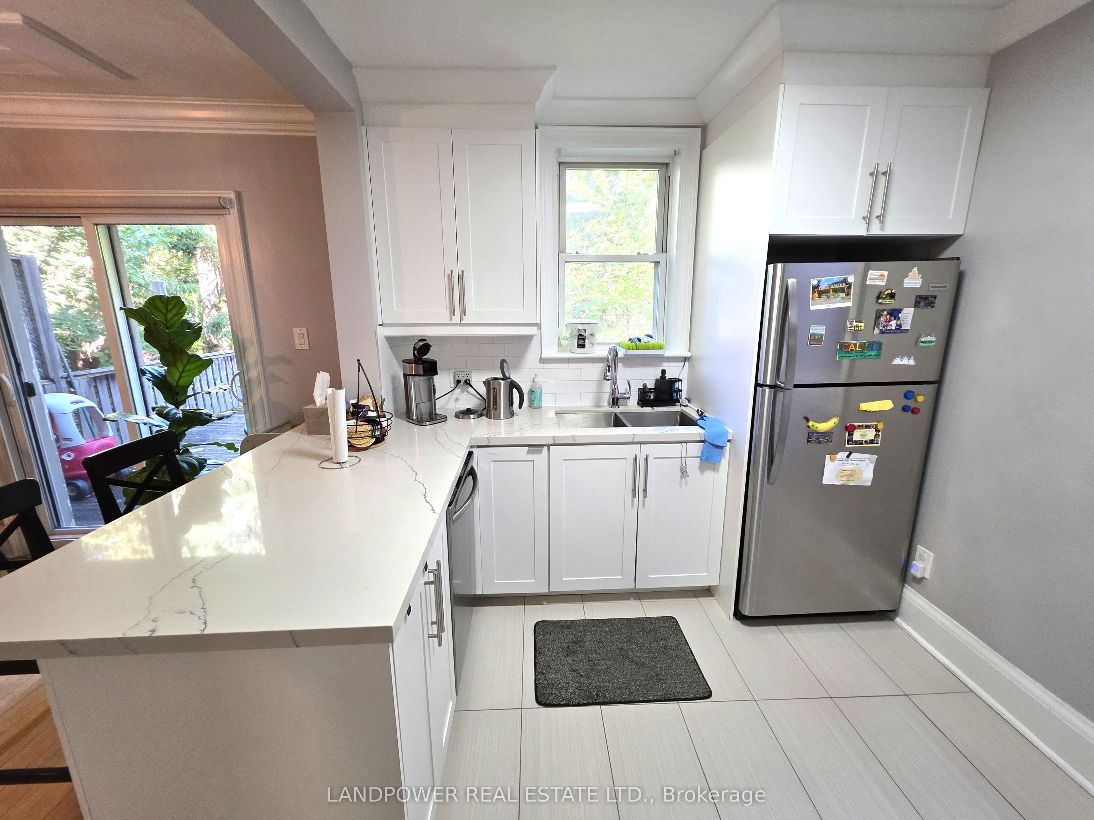 187 Park Lawn Road Property Photo 14