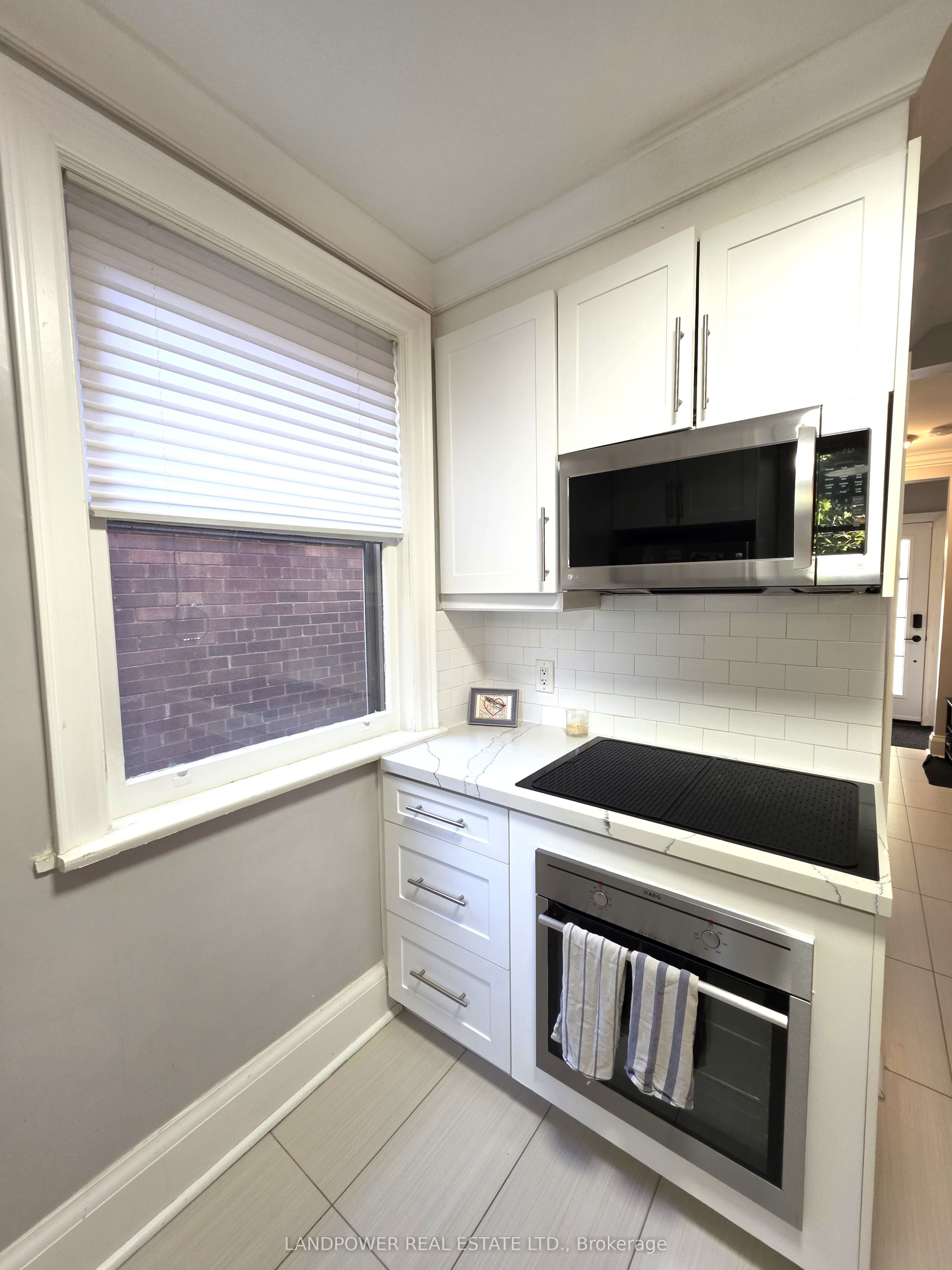 187 Park Lawn Road Property Photo 15