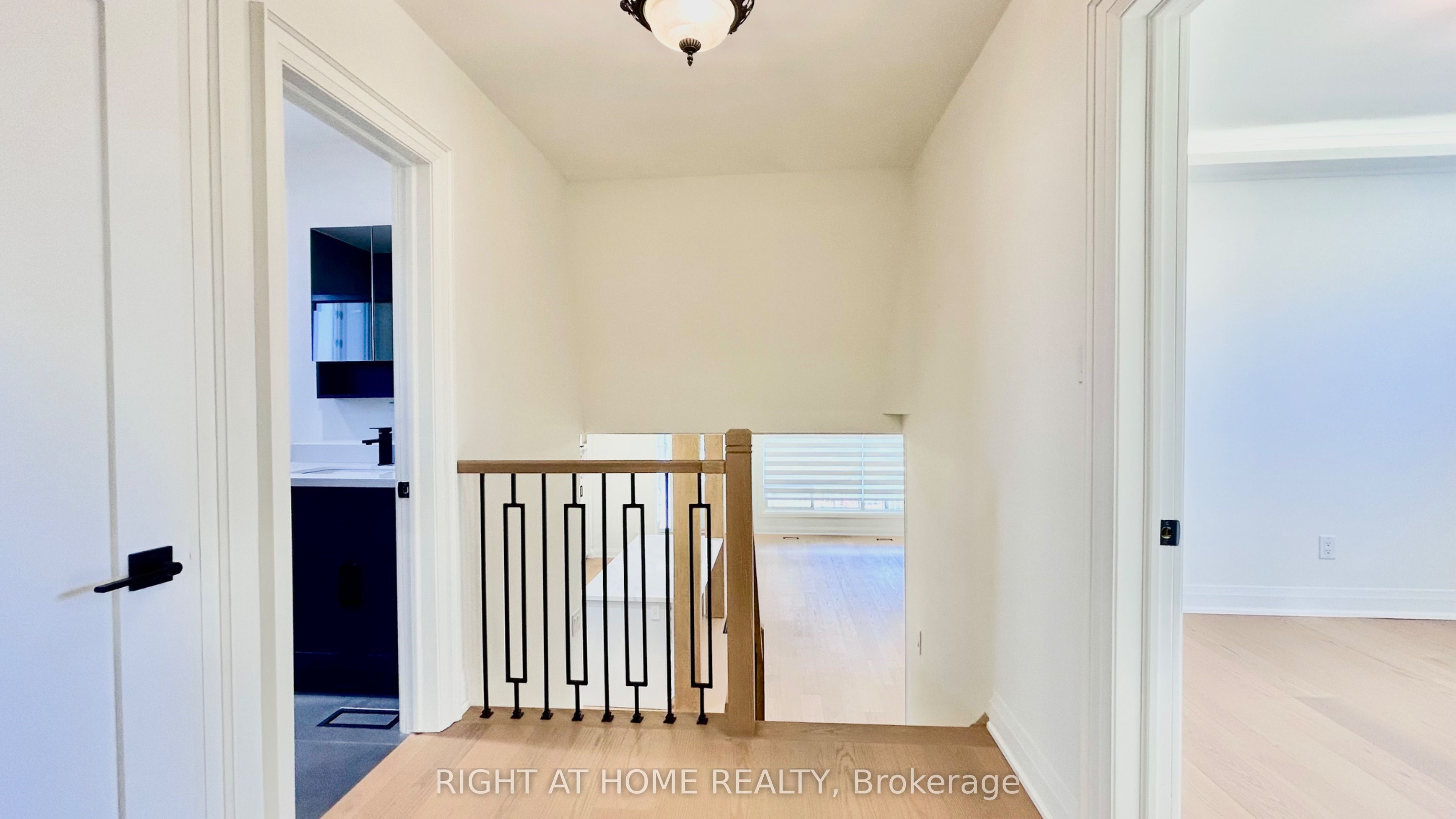 575 Eversley Drive Property Photo 14
