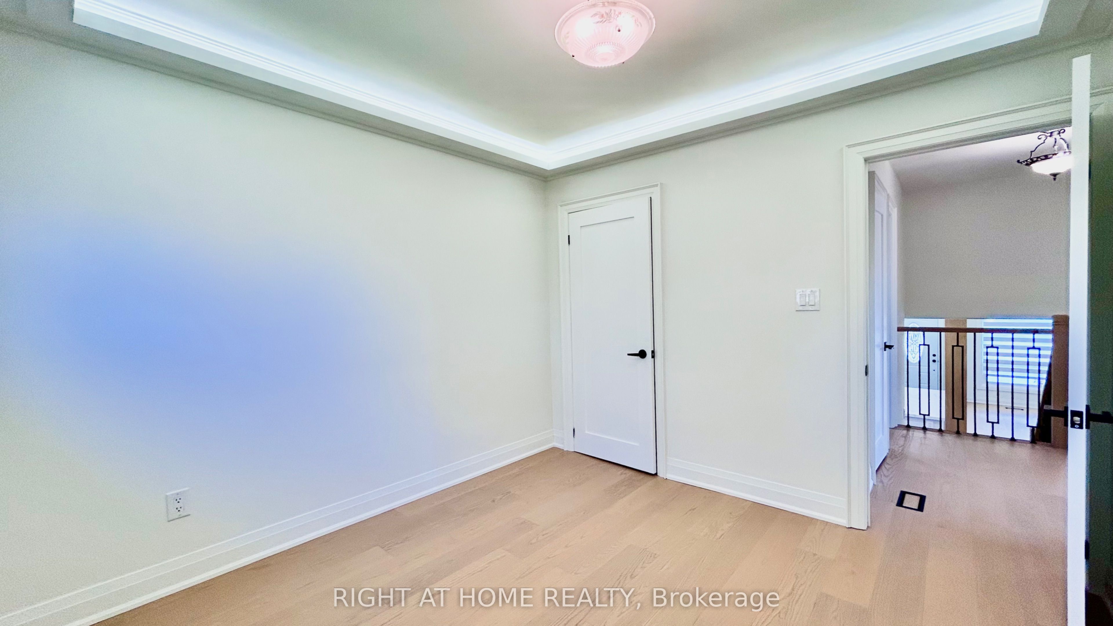 575 Eversley Drive Property Photo 23
