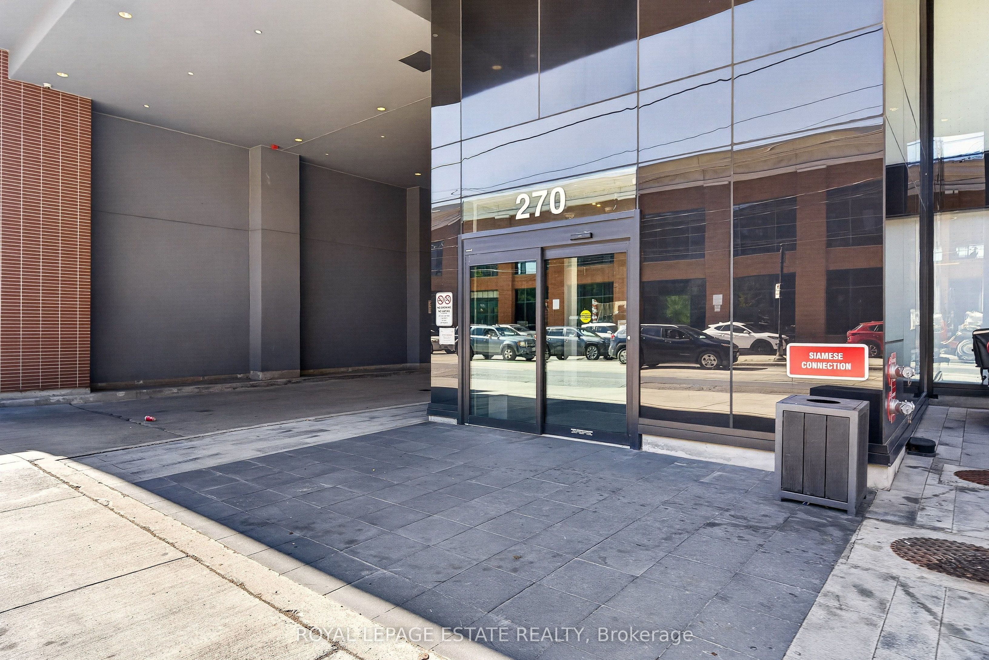 270 Dufferin Street 626 Property Photo 2