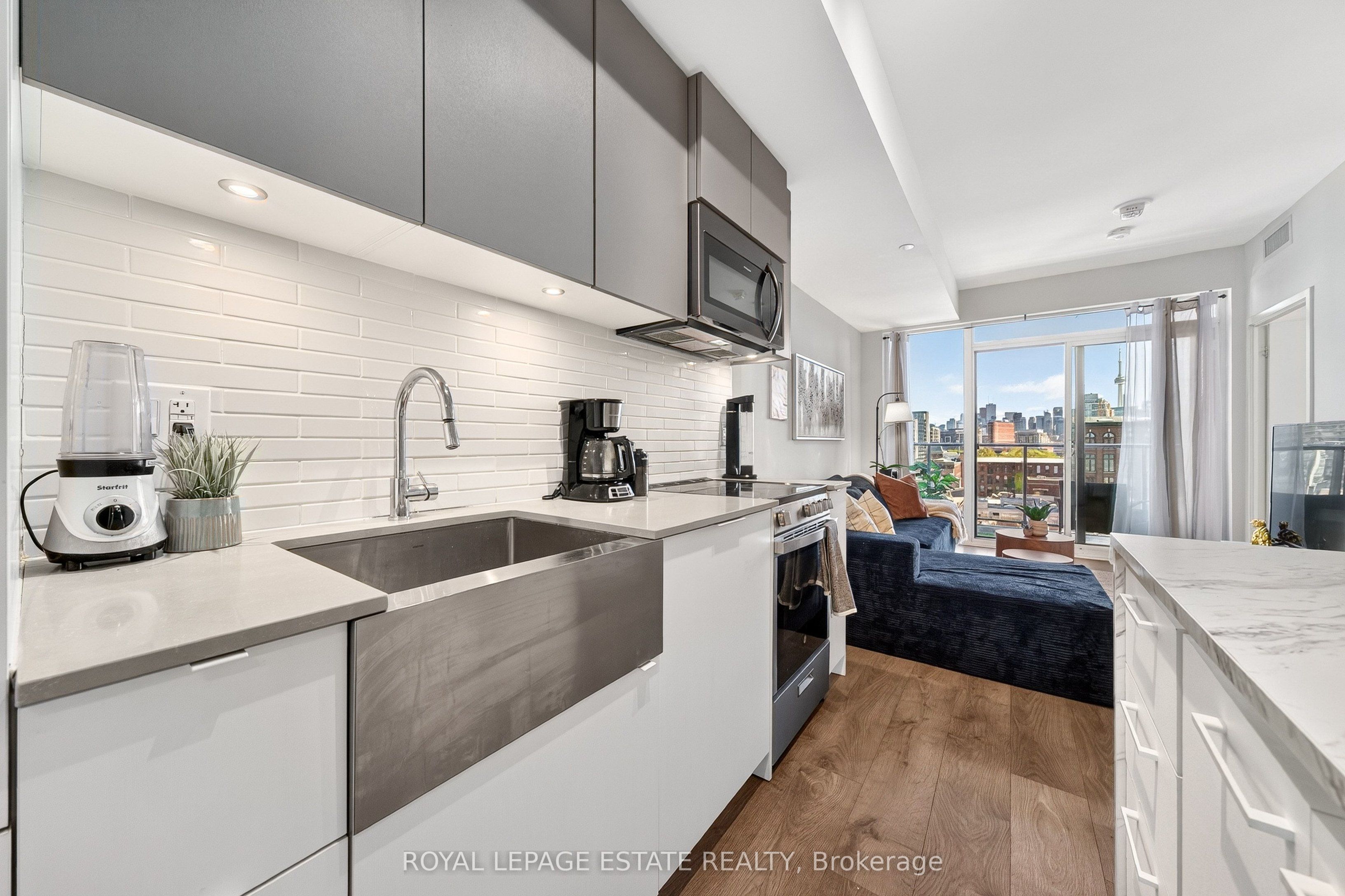 270 Dufferin Street 626 Property Photo 6