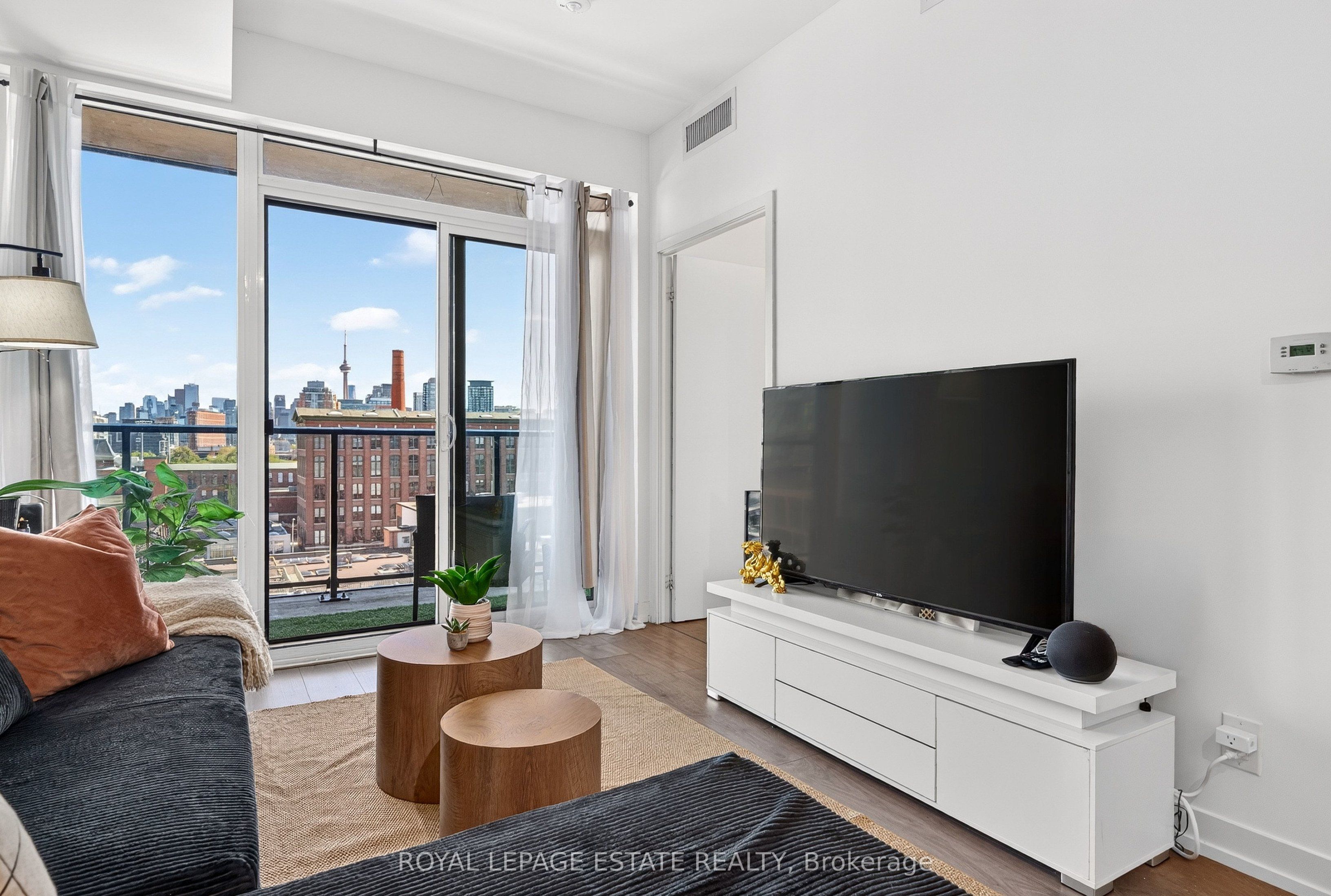 270 Dufferin Street 626 Property Photo 11