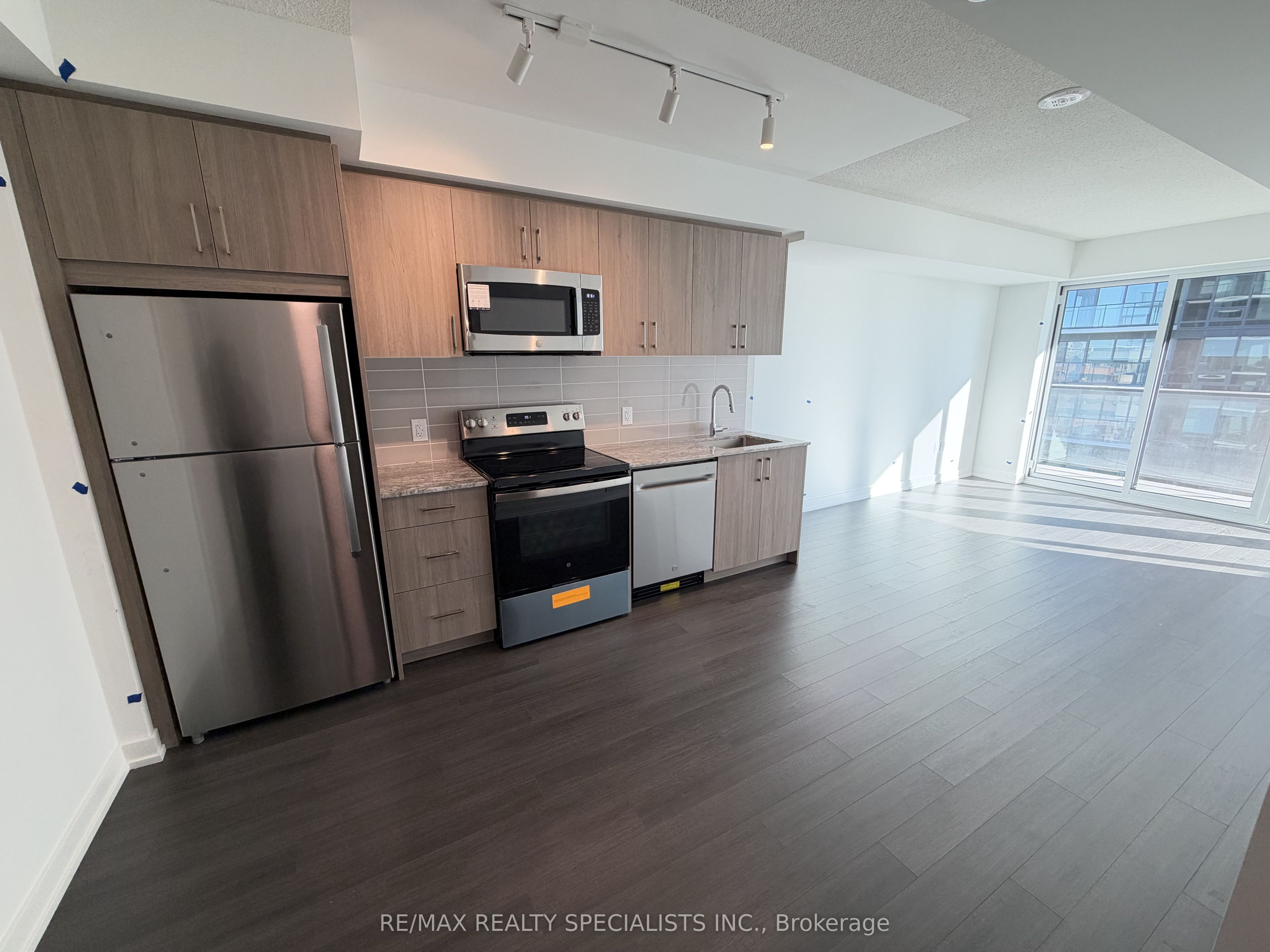 4010 Eglinton Avenue W 1206 Property Photo 4