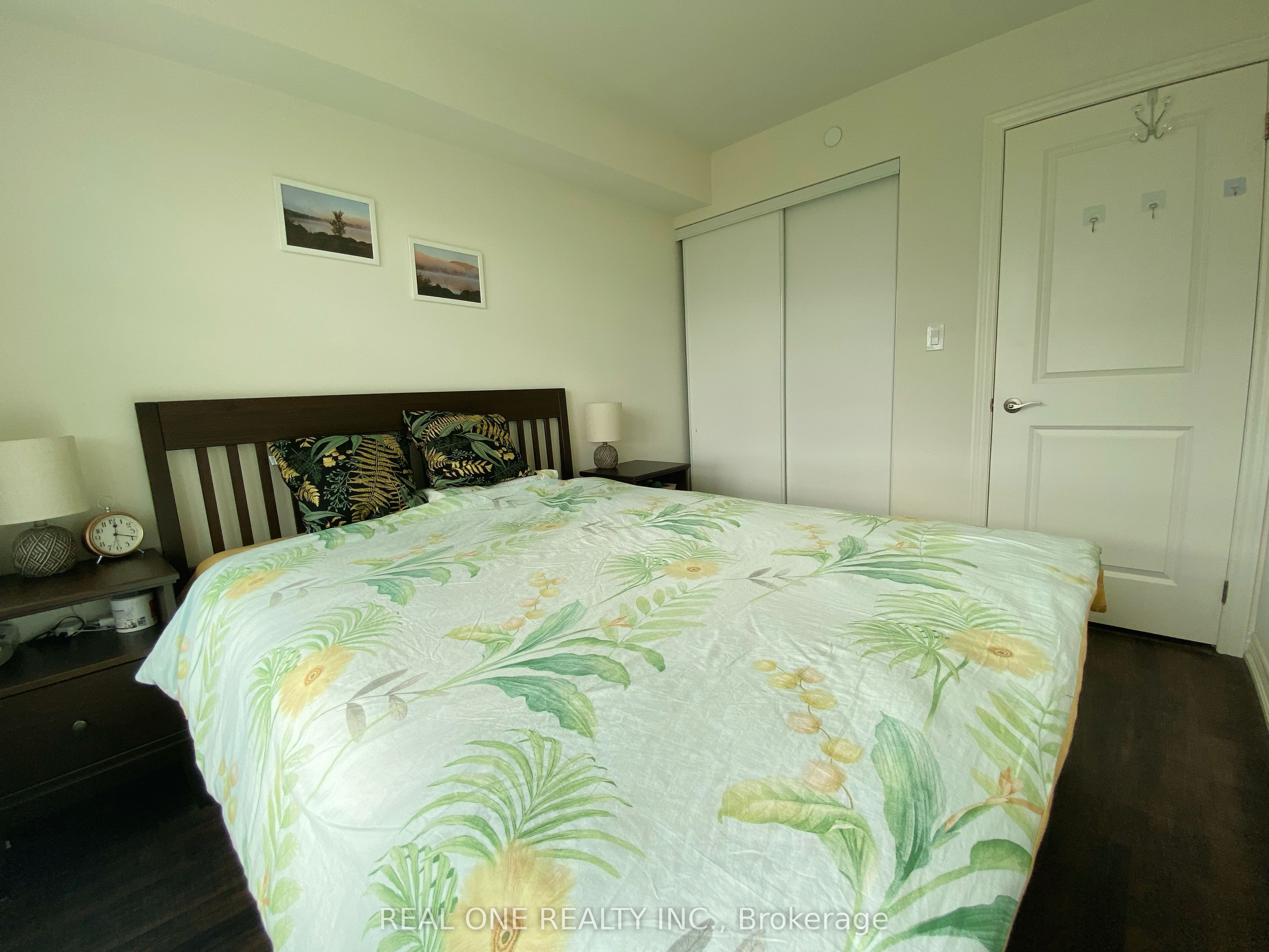 2199 Lillykin Street 30 Property Photo 8