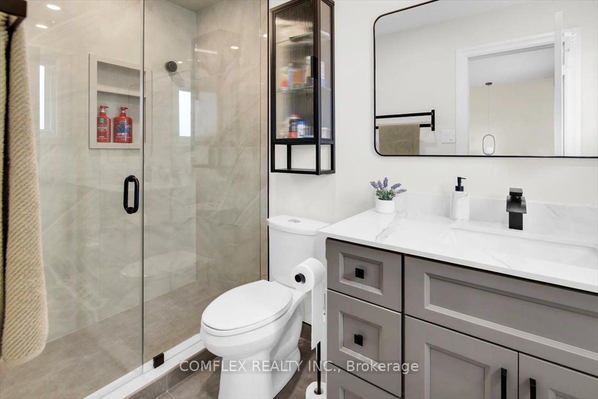4417 Vallence Drive Property Photo 27